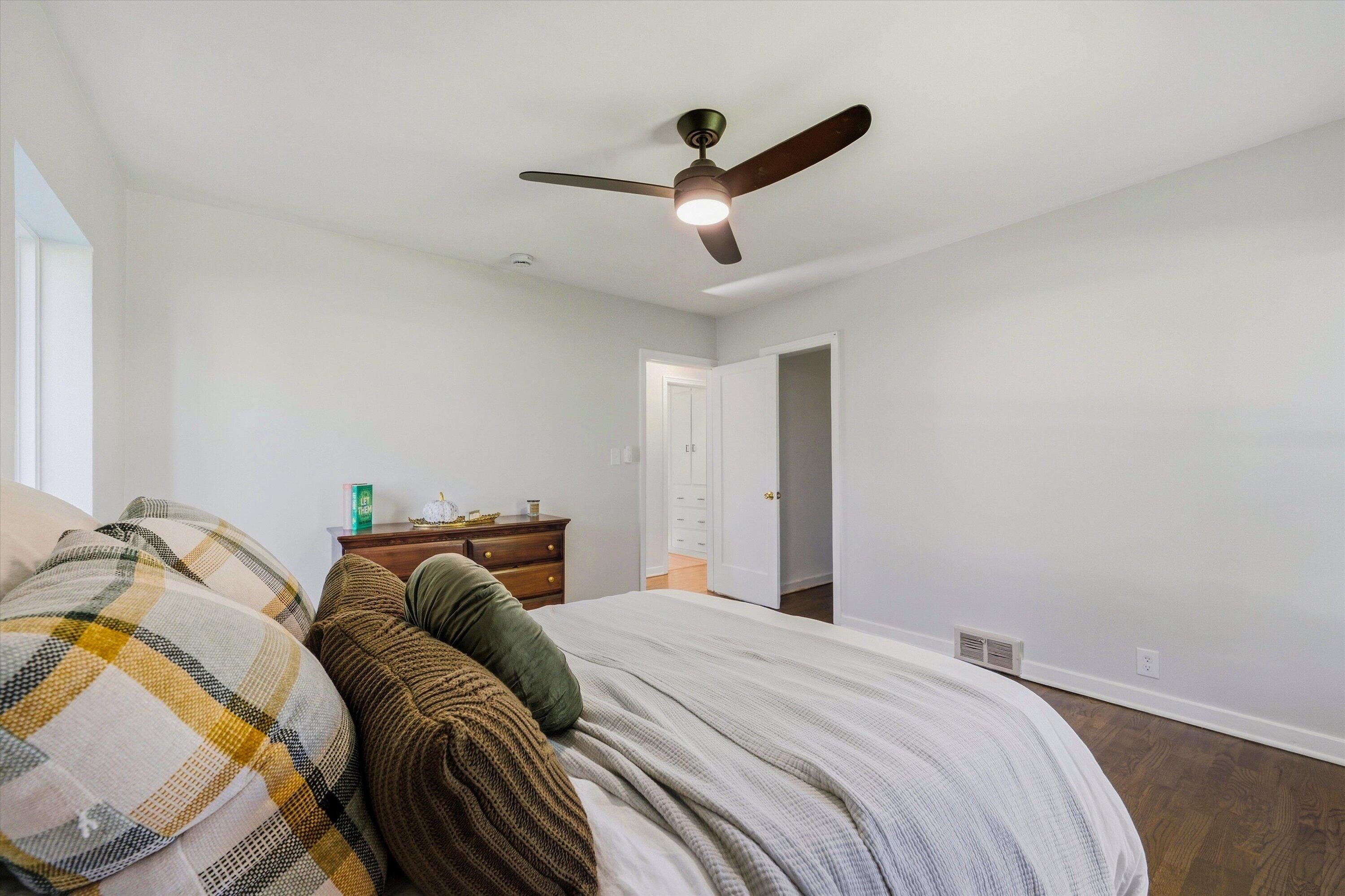 835 W Silver Lake Road Property Photo 11