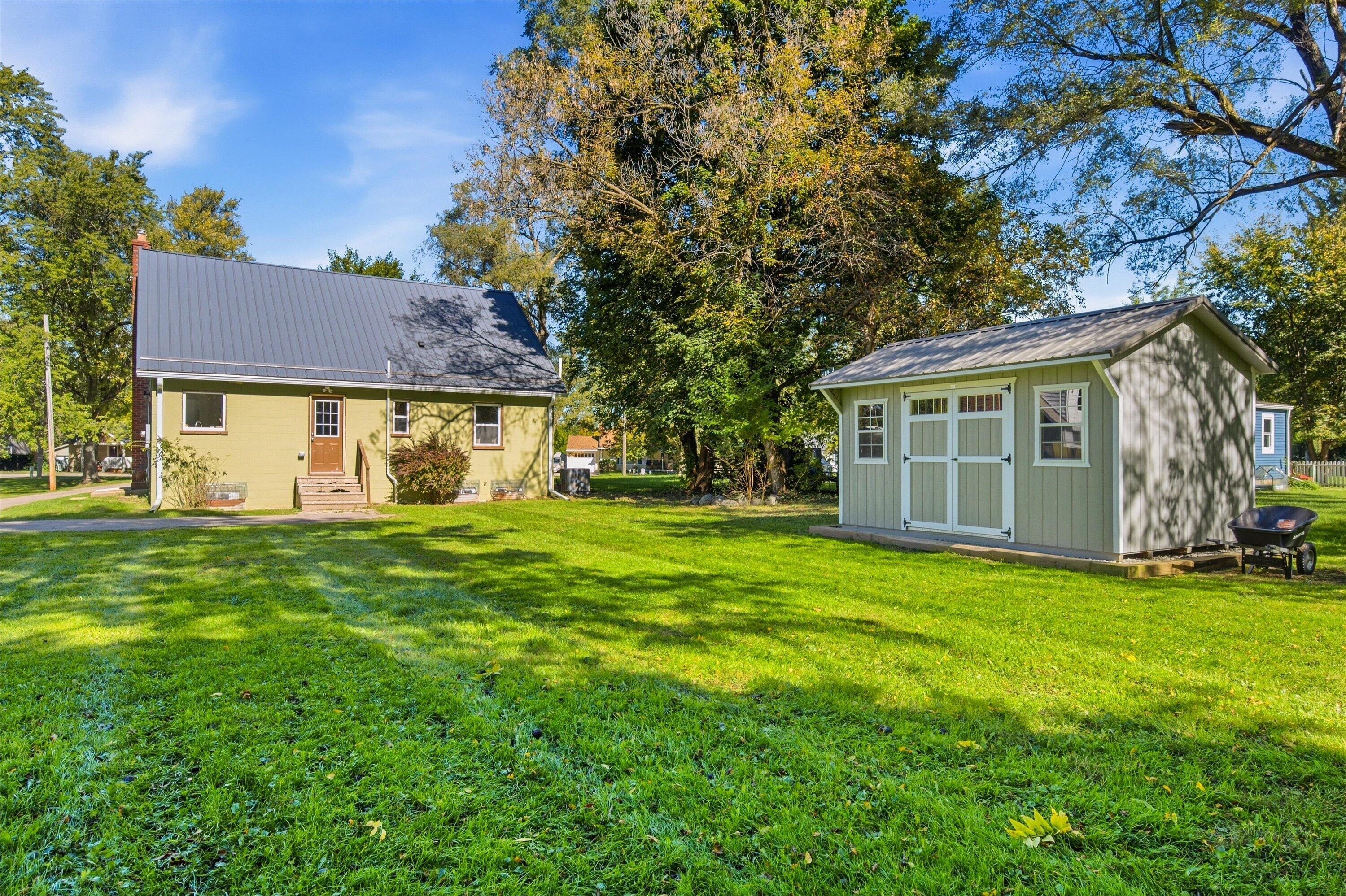 835 W Silver Lake Road Property Photo 35
