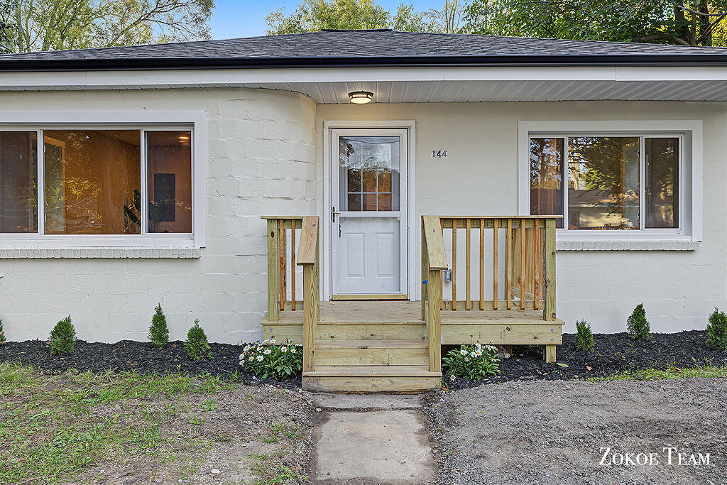144 Kenton Street Se Property Photo 2