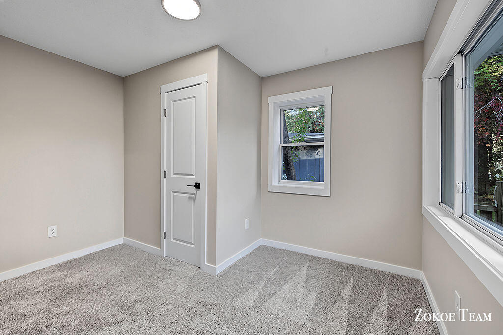 144 Kenton Street Se Property Photo 19