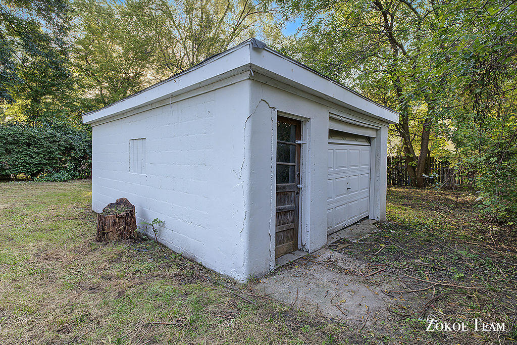 144 Kenton Street Se Property Photo 23