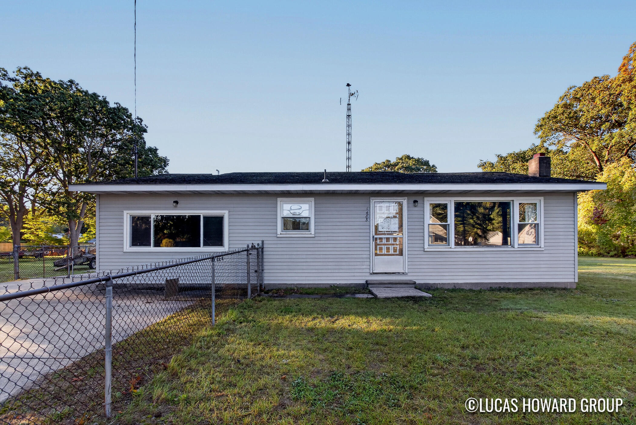 1483 Yarmouth Avenue Property Photo 1