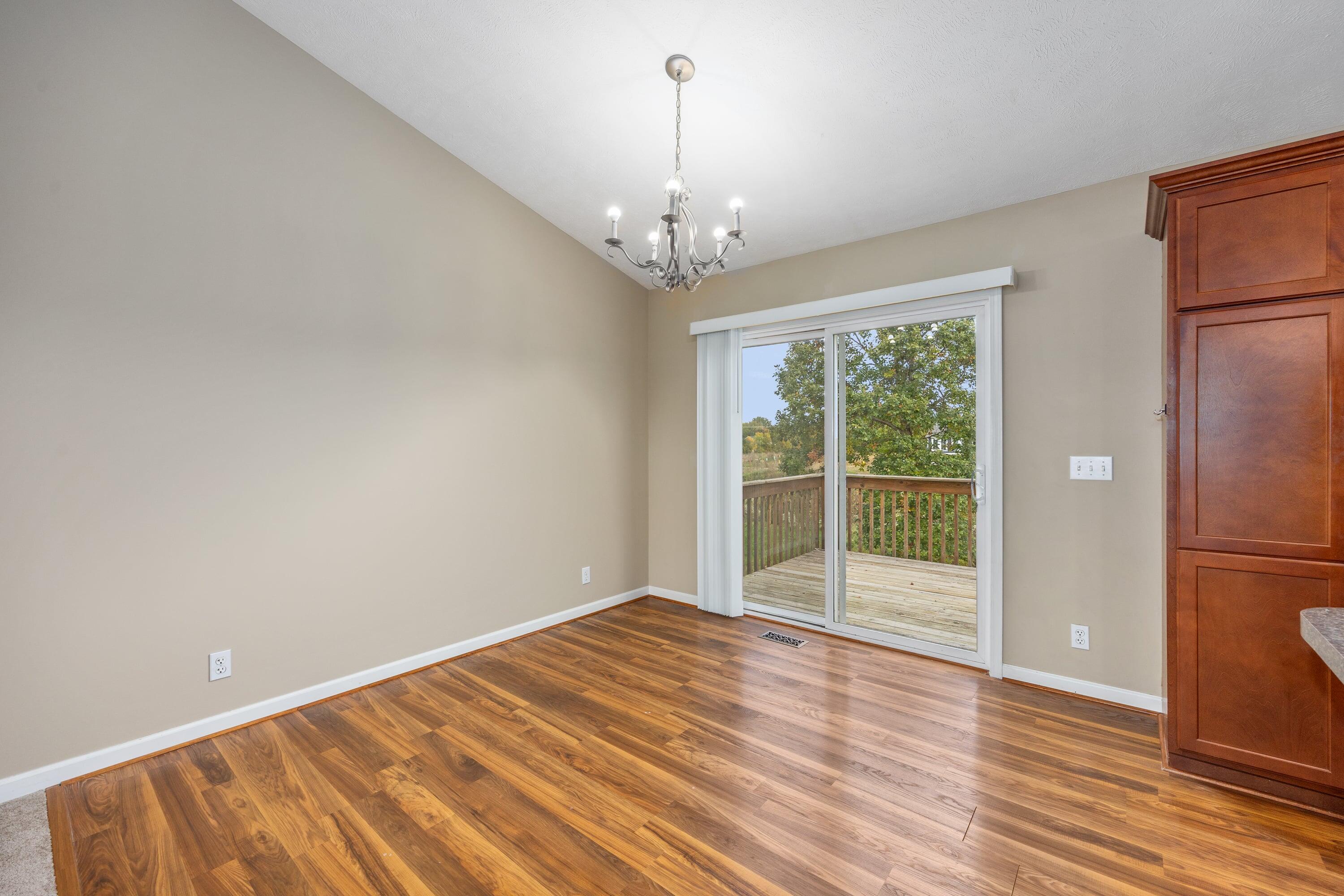 5351 Windfield Drive Property Photo 6