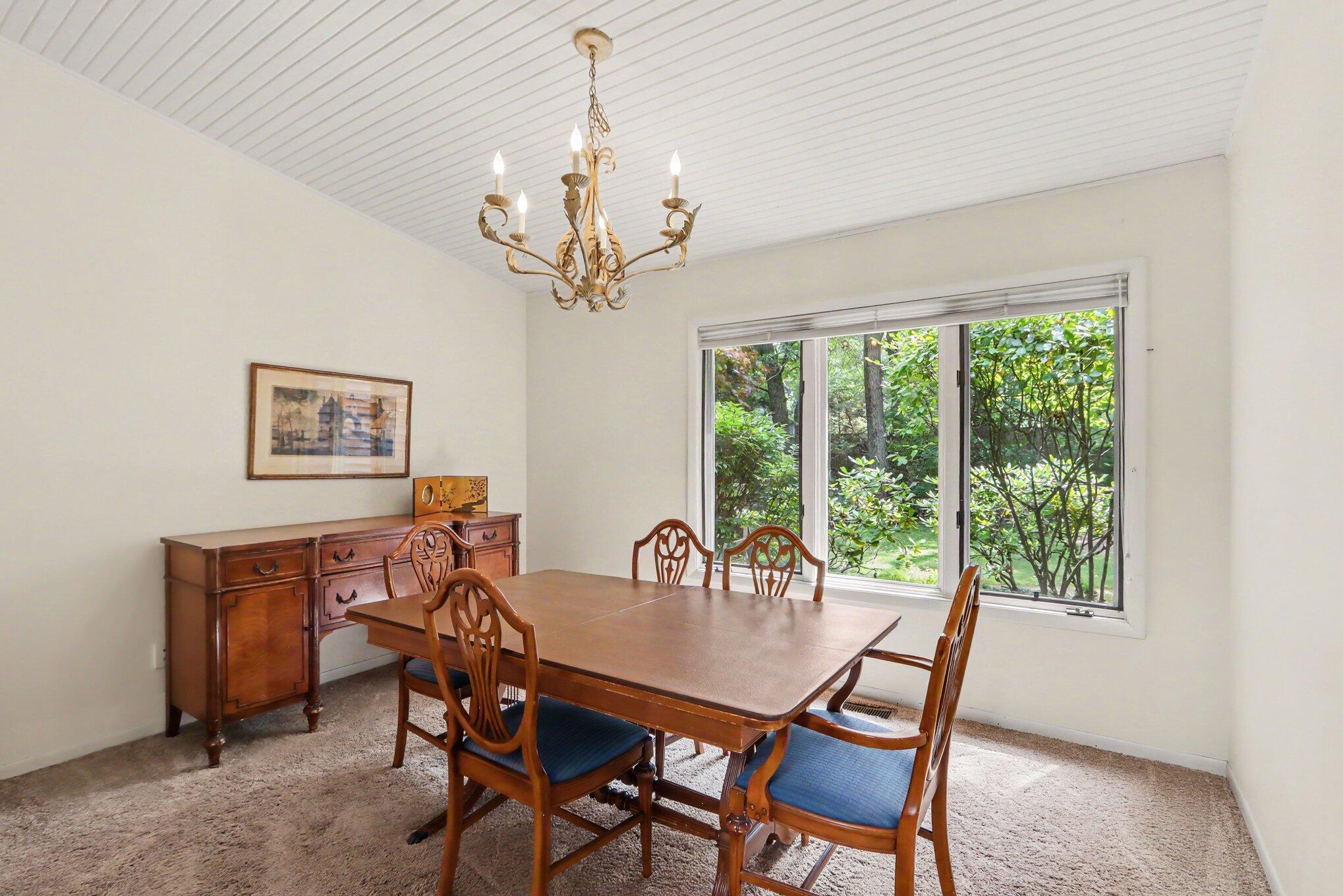 9808 Oak Forest Circle Property Photo 20