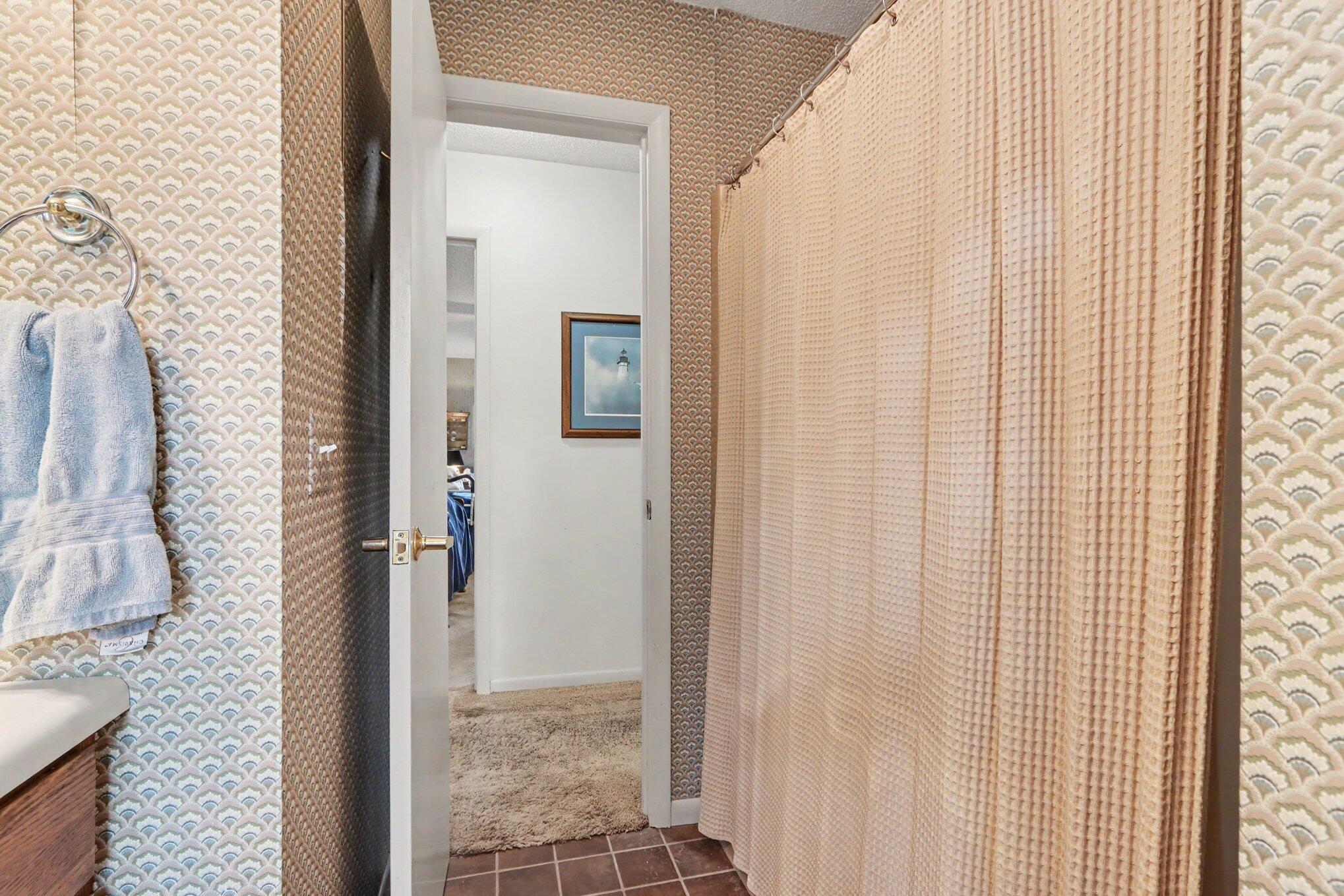 9808 Oak Forest Circle Property Photo 28