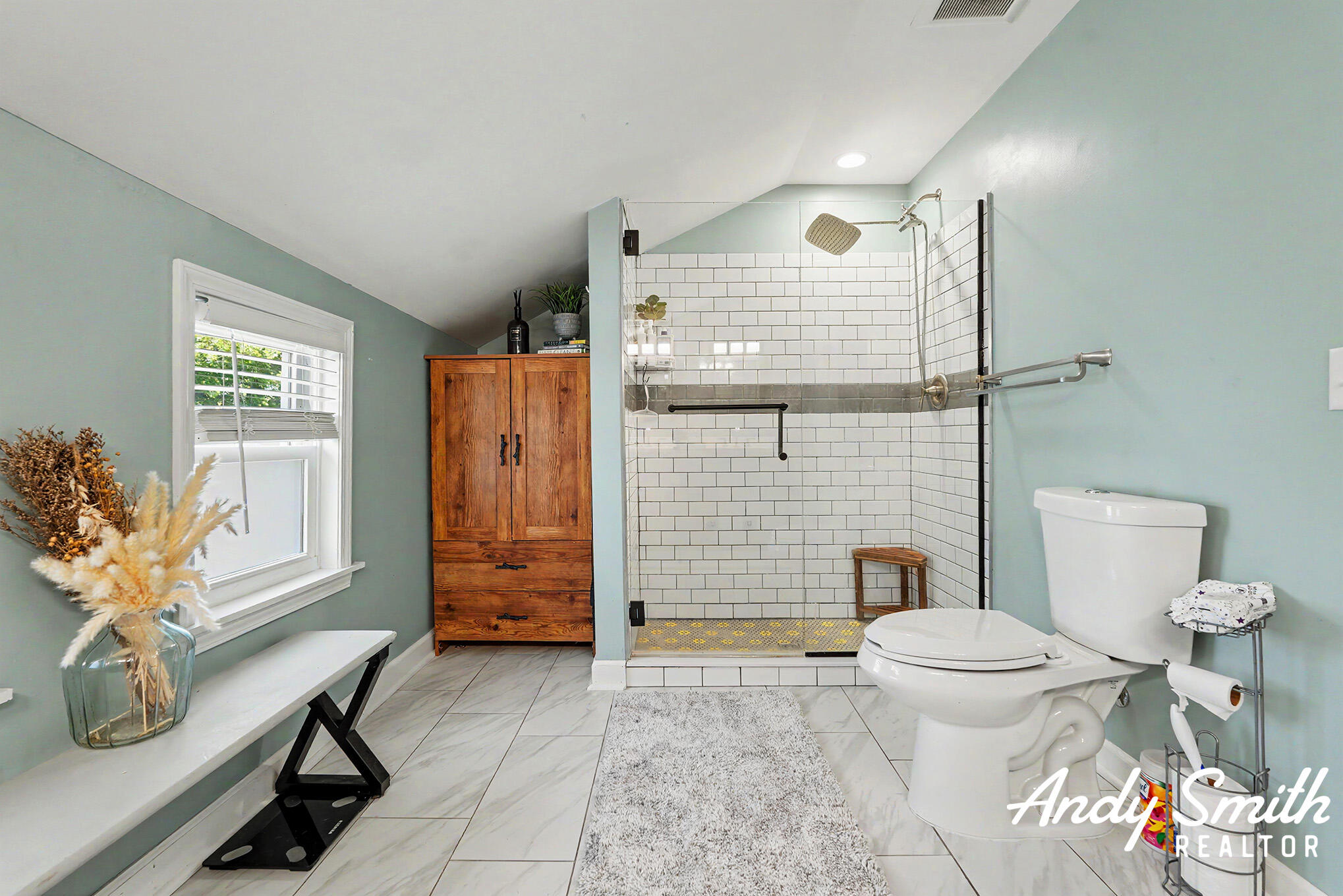 313 Elliott Avenue Property Photo 12