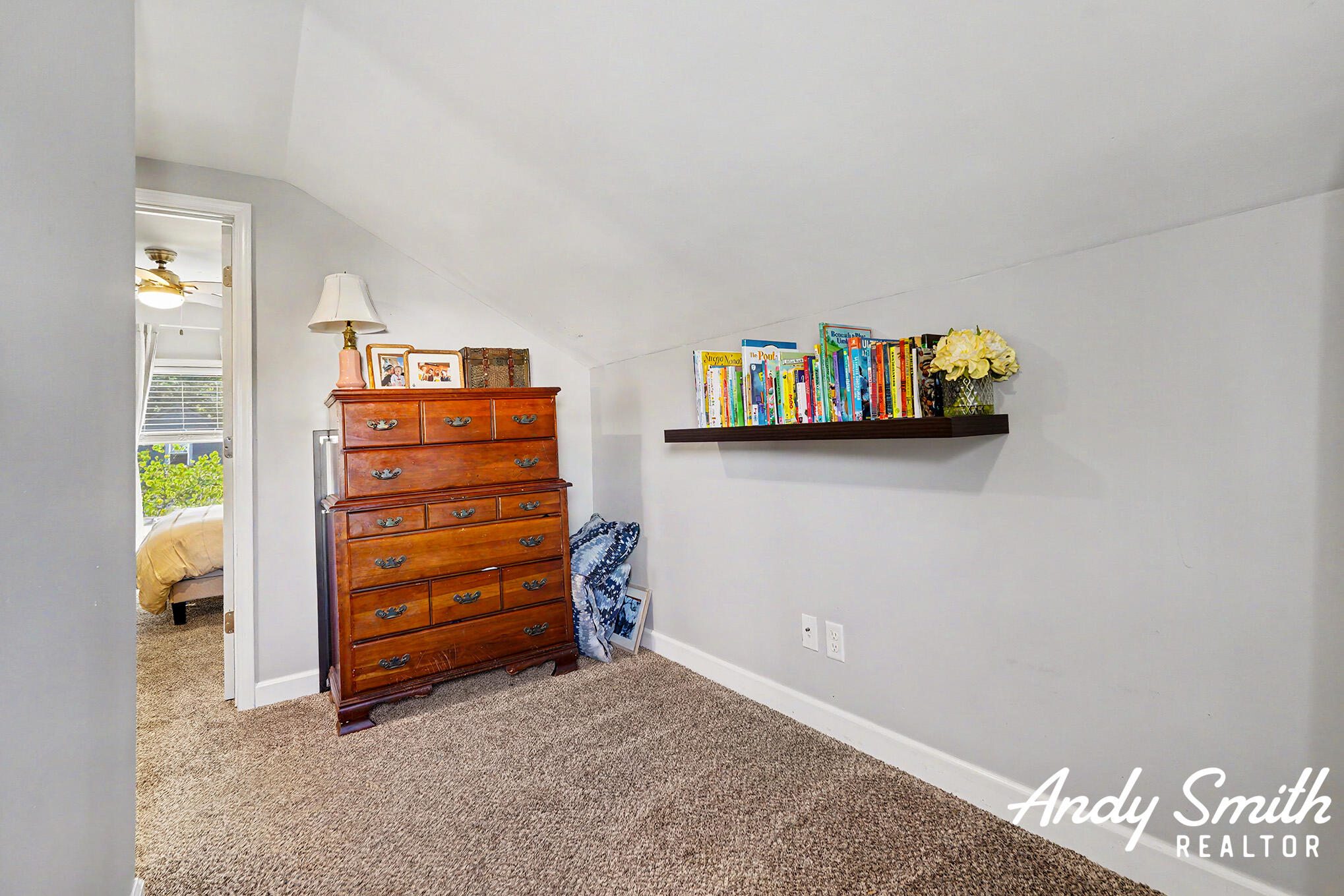 313 Elliott Avenue Property Photo 13