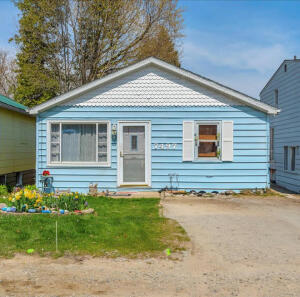 7497 Huron Bay Boulevard