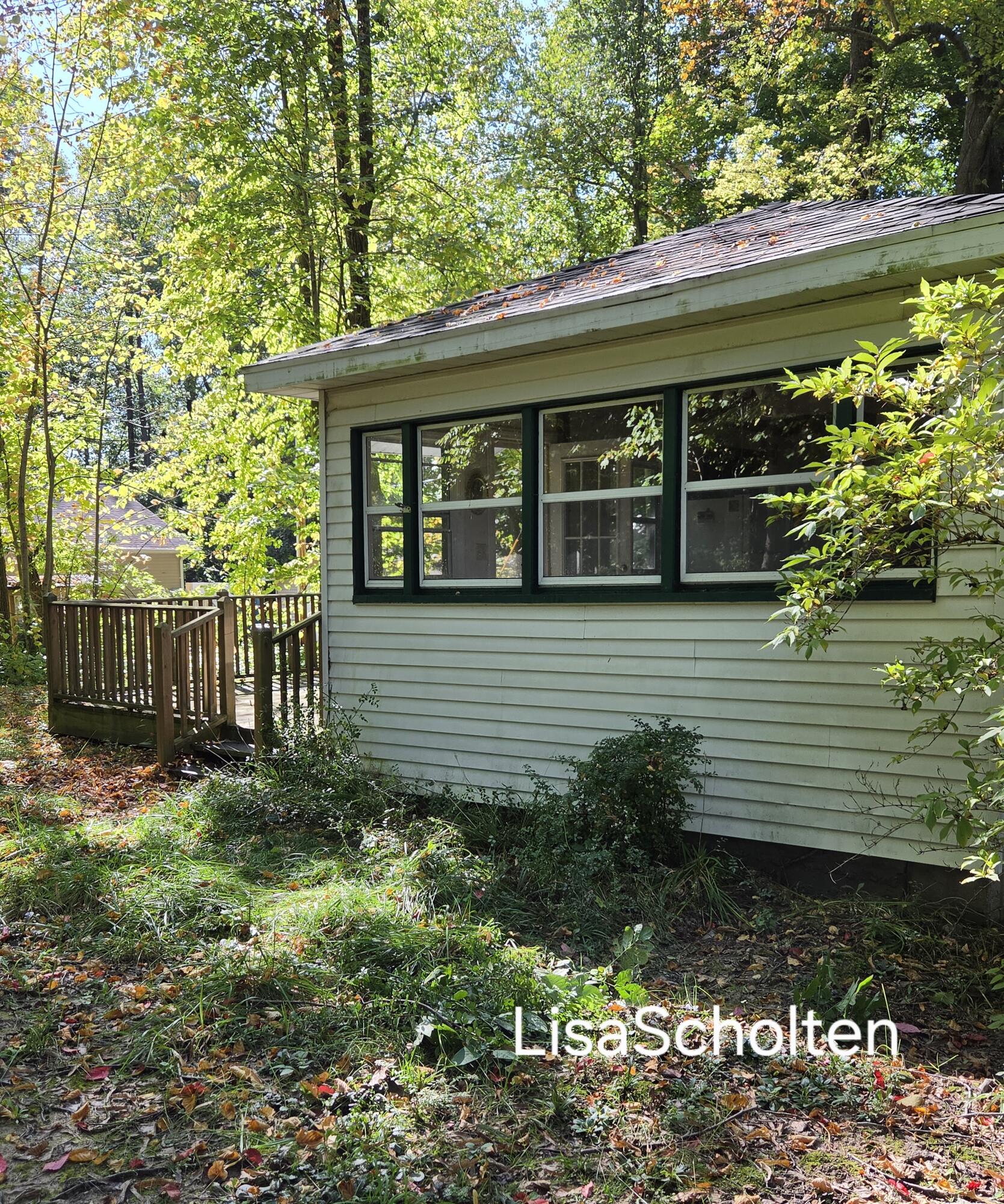 5998 Lincoln Street Property Photo 1