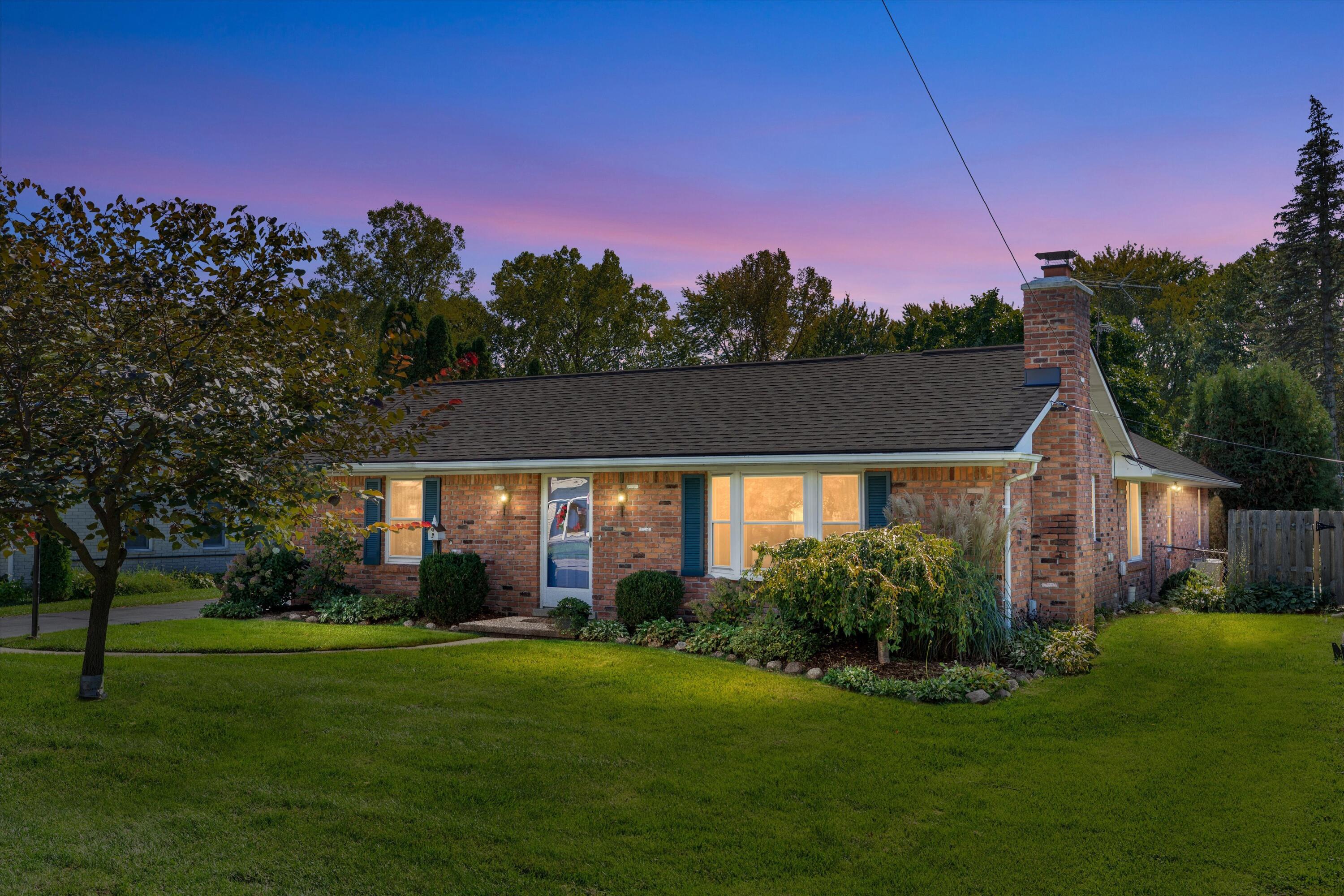 854 Vanderpool Avenue Property Photo 1