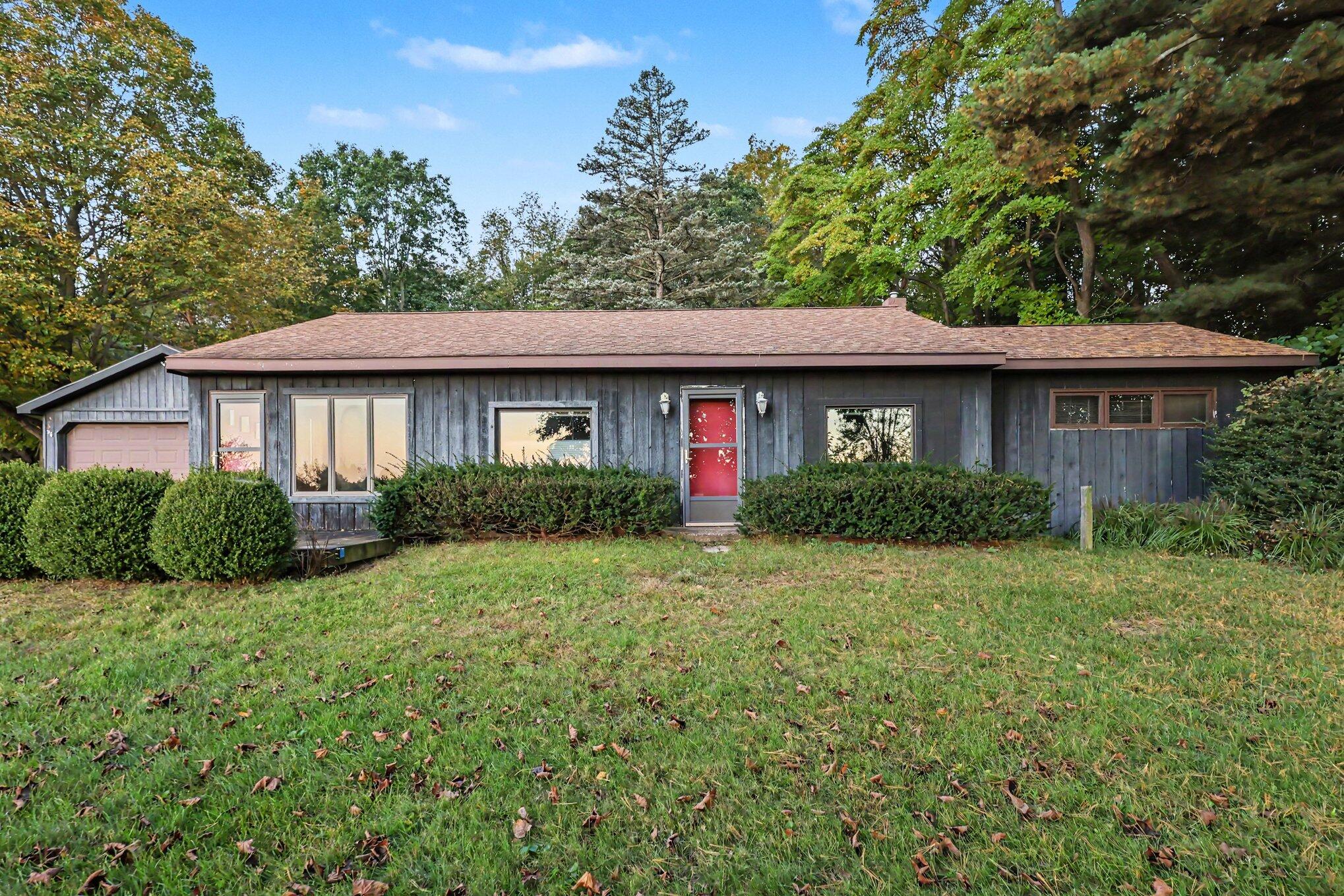 11118 County Road 689 Property Photo 1
