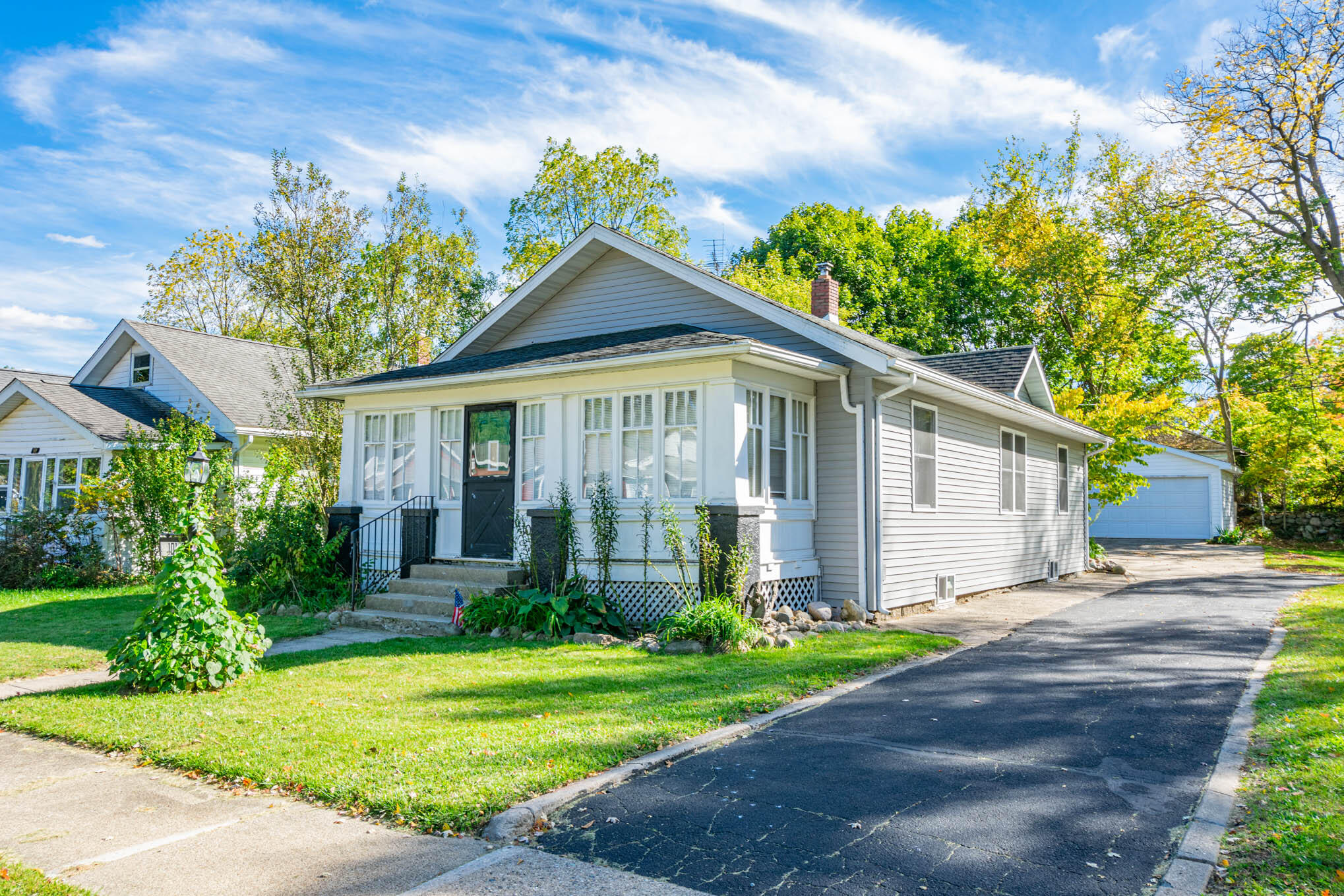 101 Bowen Avenue Property Photo 1