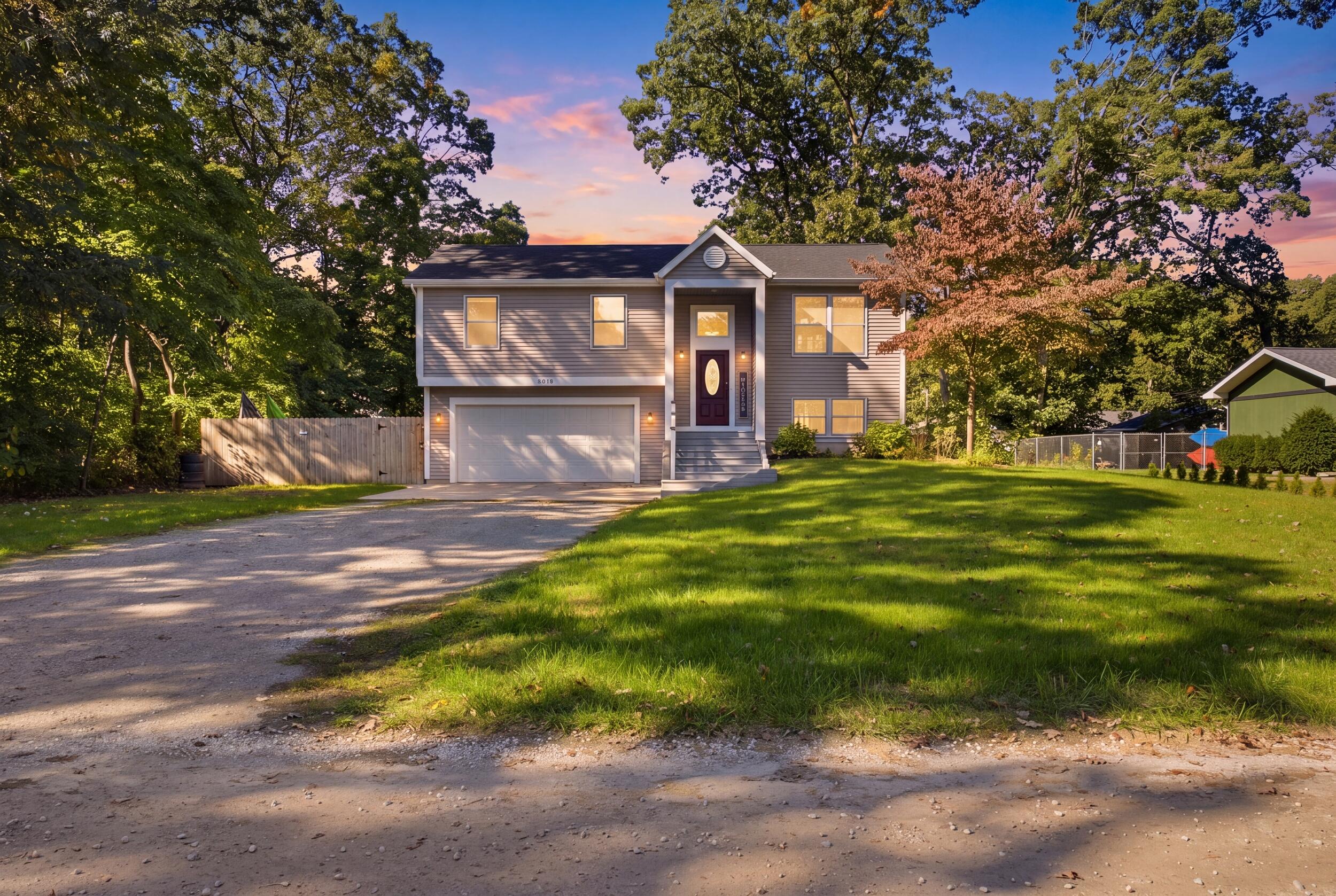 14719 Park Property Photo 1