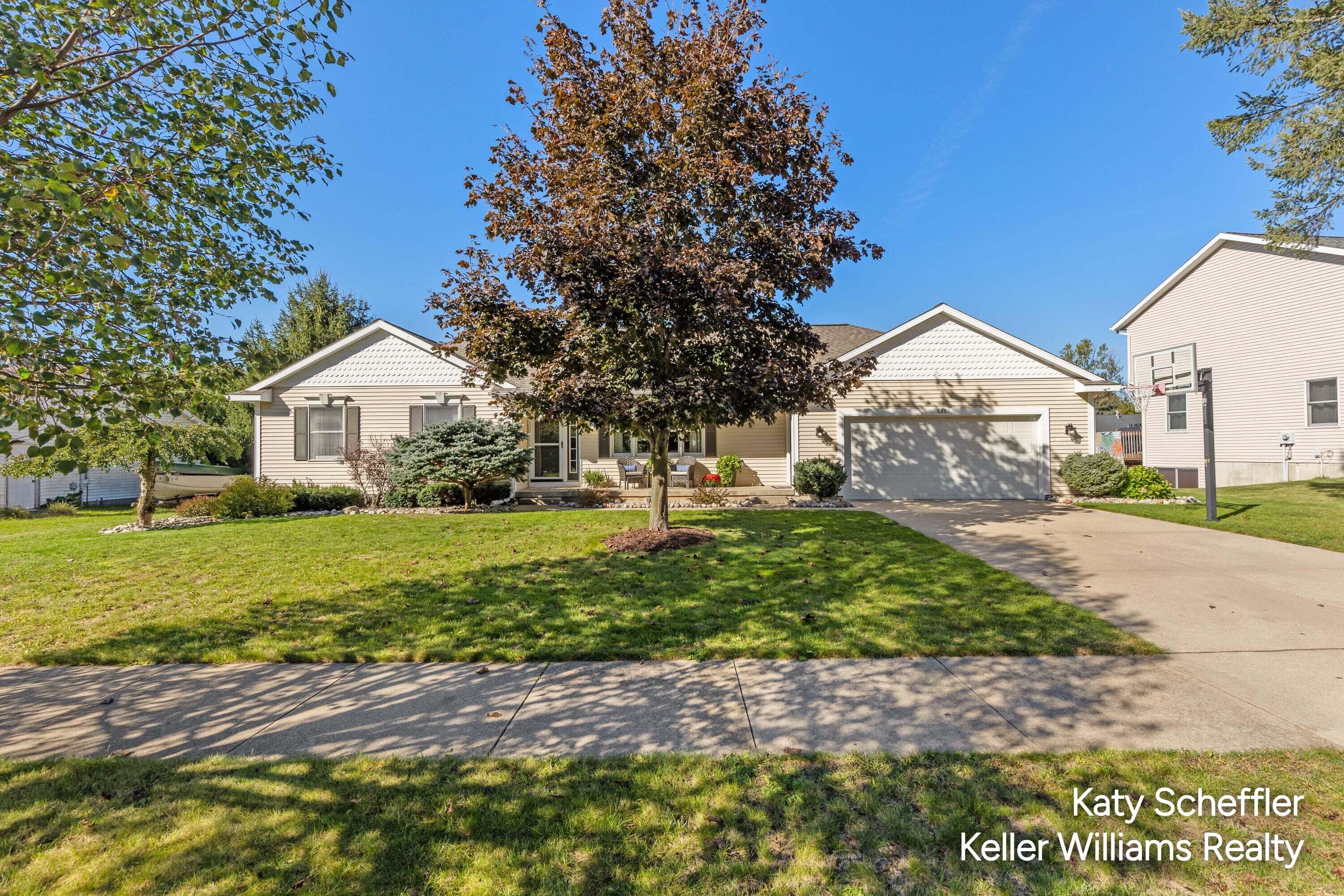 6881 Rex Drive Ne Property Photo 1