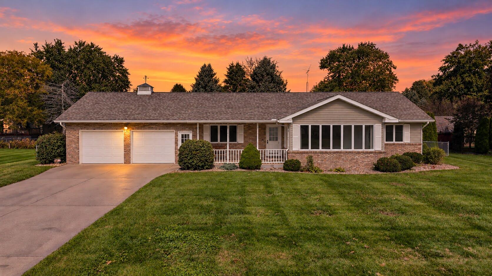 28752 Maple Terrace Property Photo 1