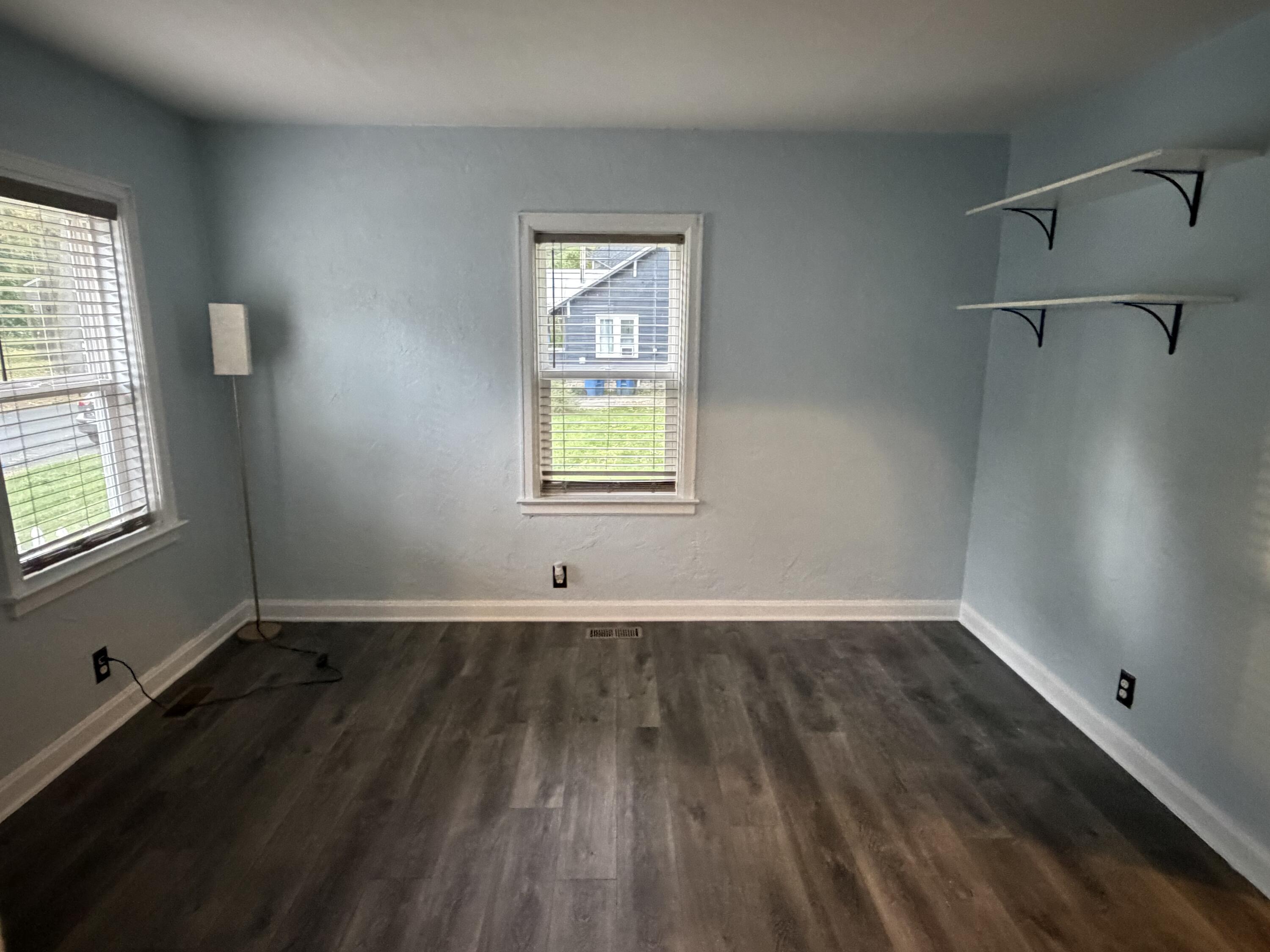 201 N Clarendon Street Property Photo 2