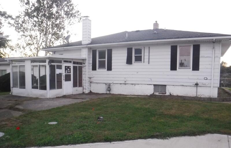 23238 Van Resort Drive Property Photo 1