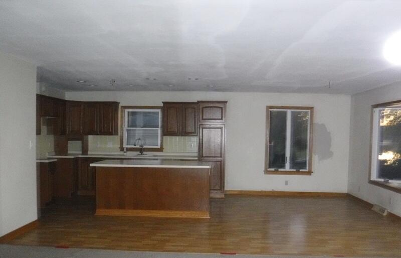 23238 Van Resort Drive Property Photo 8