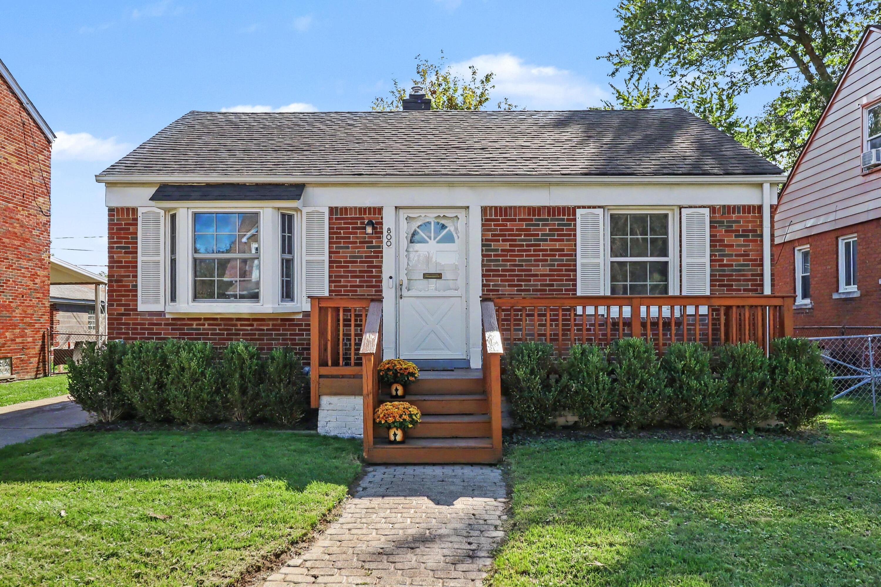 800 Spencer Street Property Photo 1