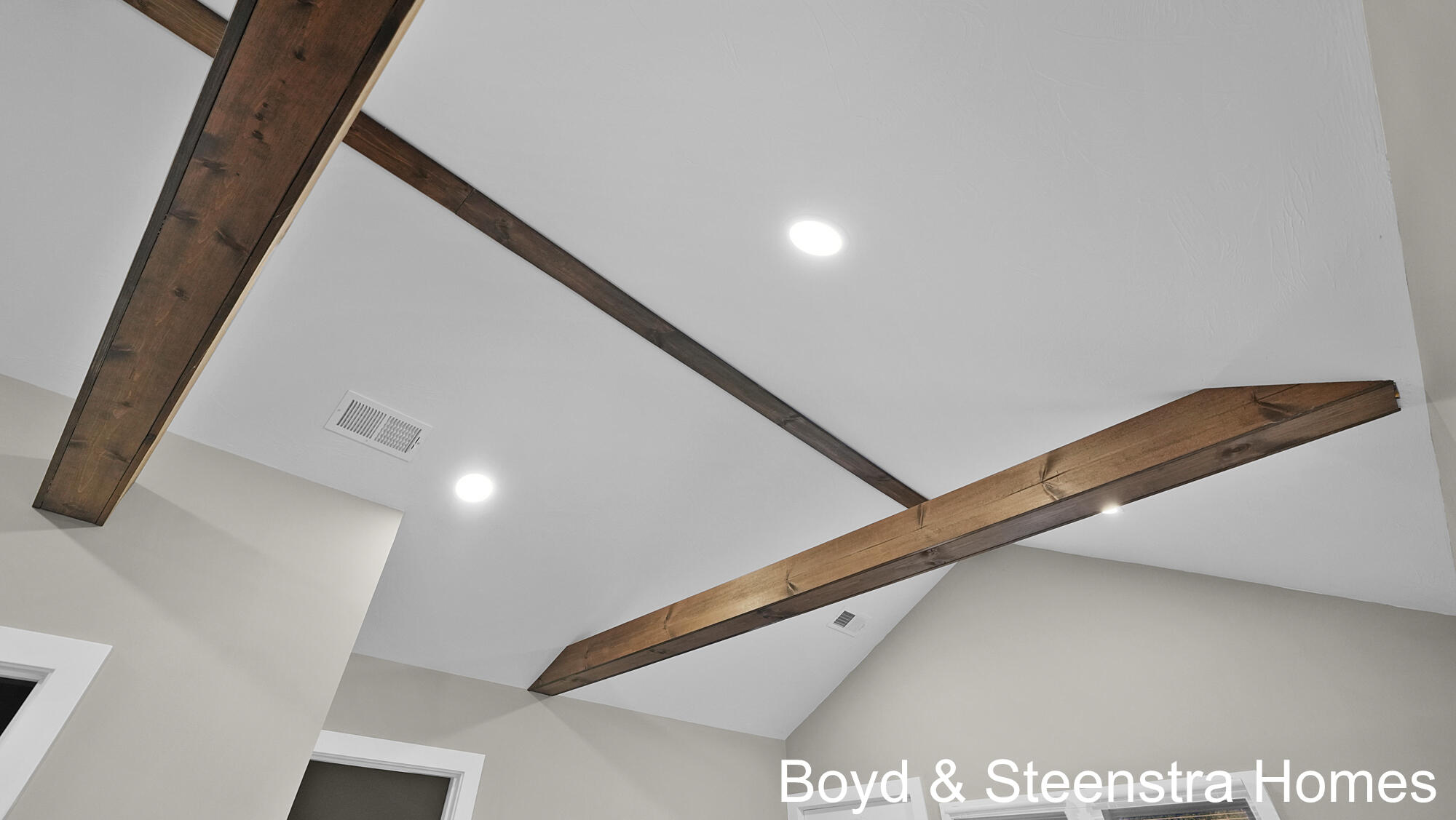 110 Peony Street Sw Property Photo 6