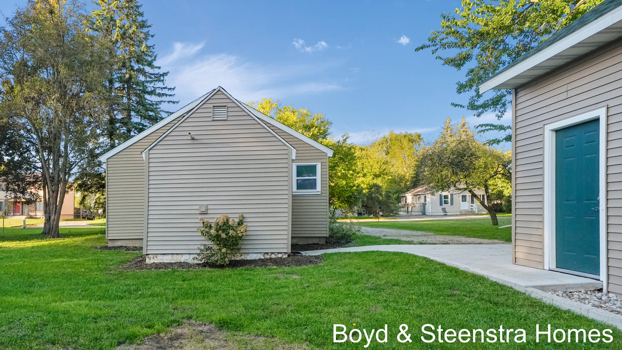 110 Peony Street Sw Property Photo 23