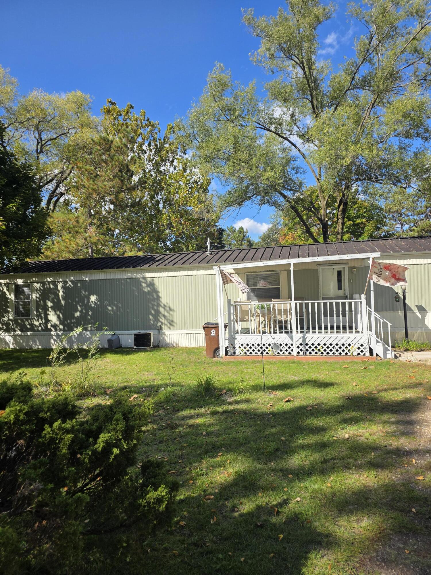 606 Bjornson Street C11 Property Photo 1