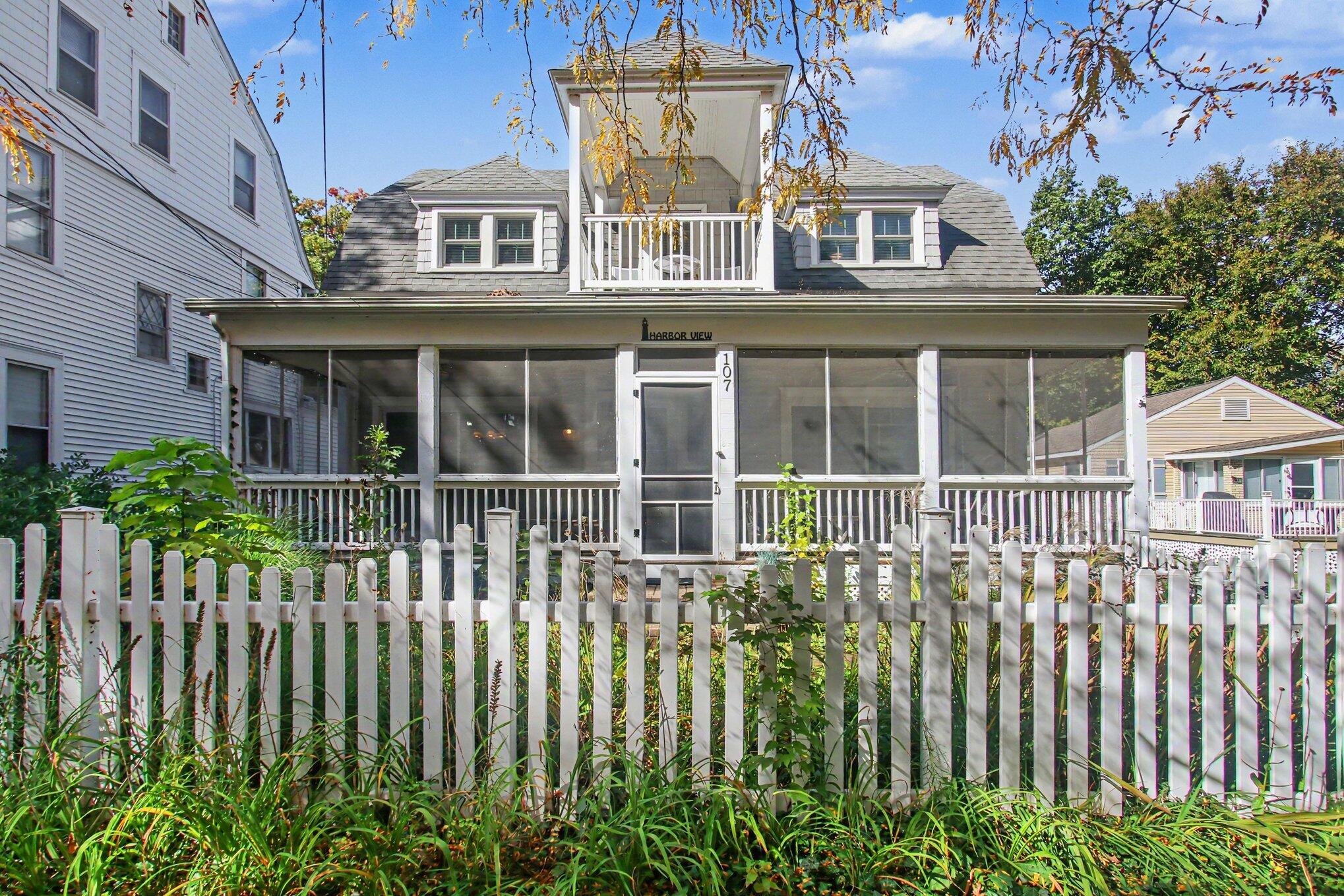 107 Park Avenue Property Photo 1