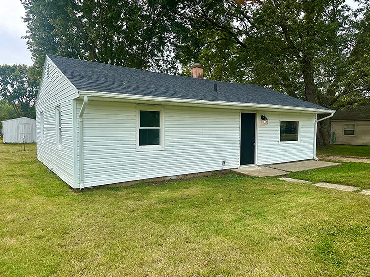 2112 Kathryn Drive Property Photo 1