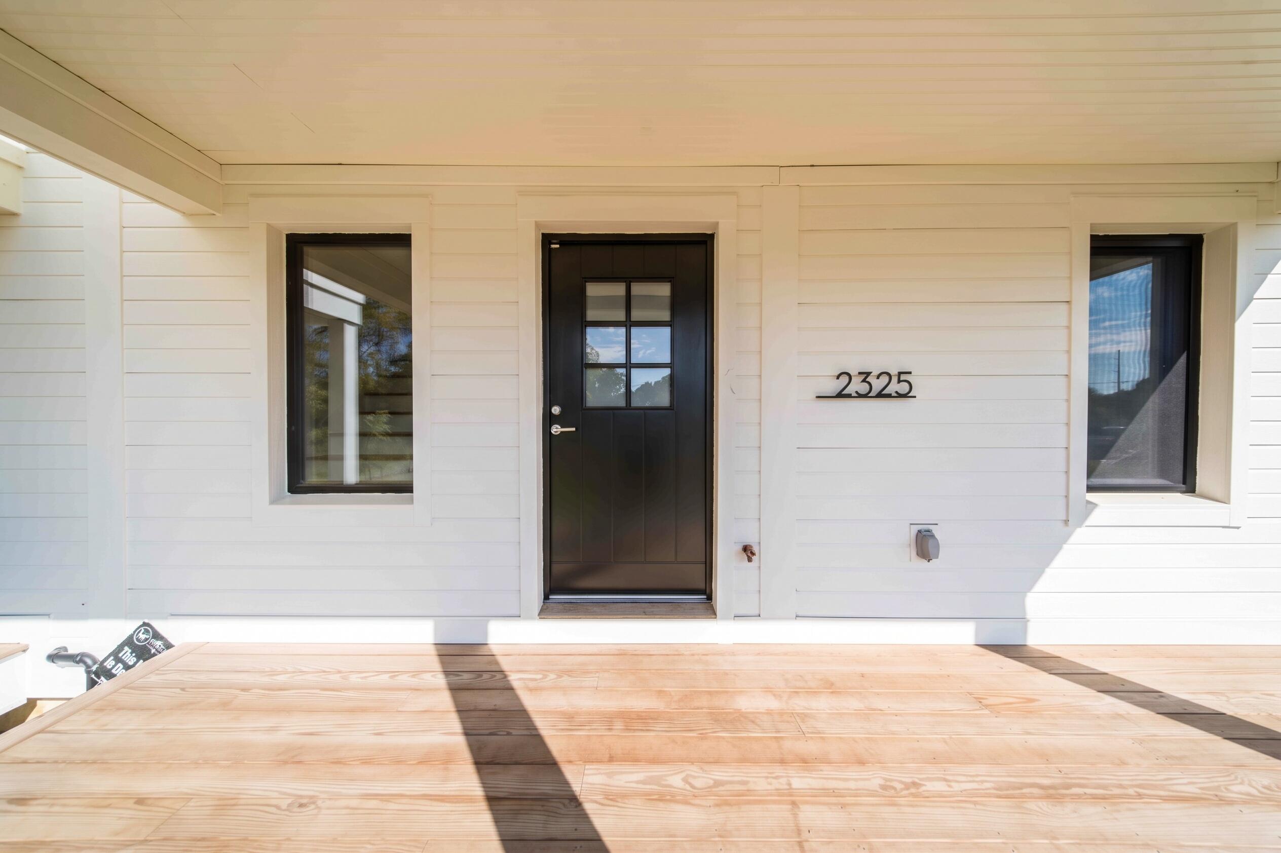 2325 Greenway Trail Property Photo 6