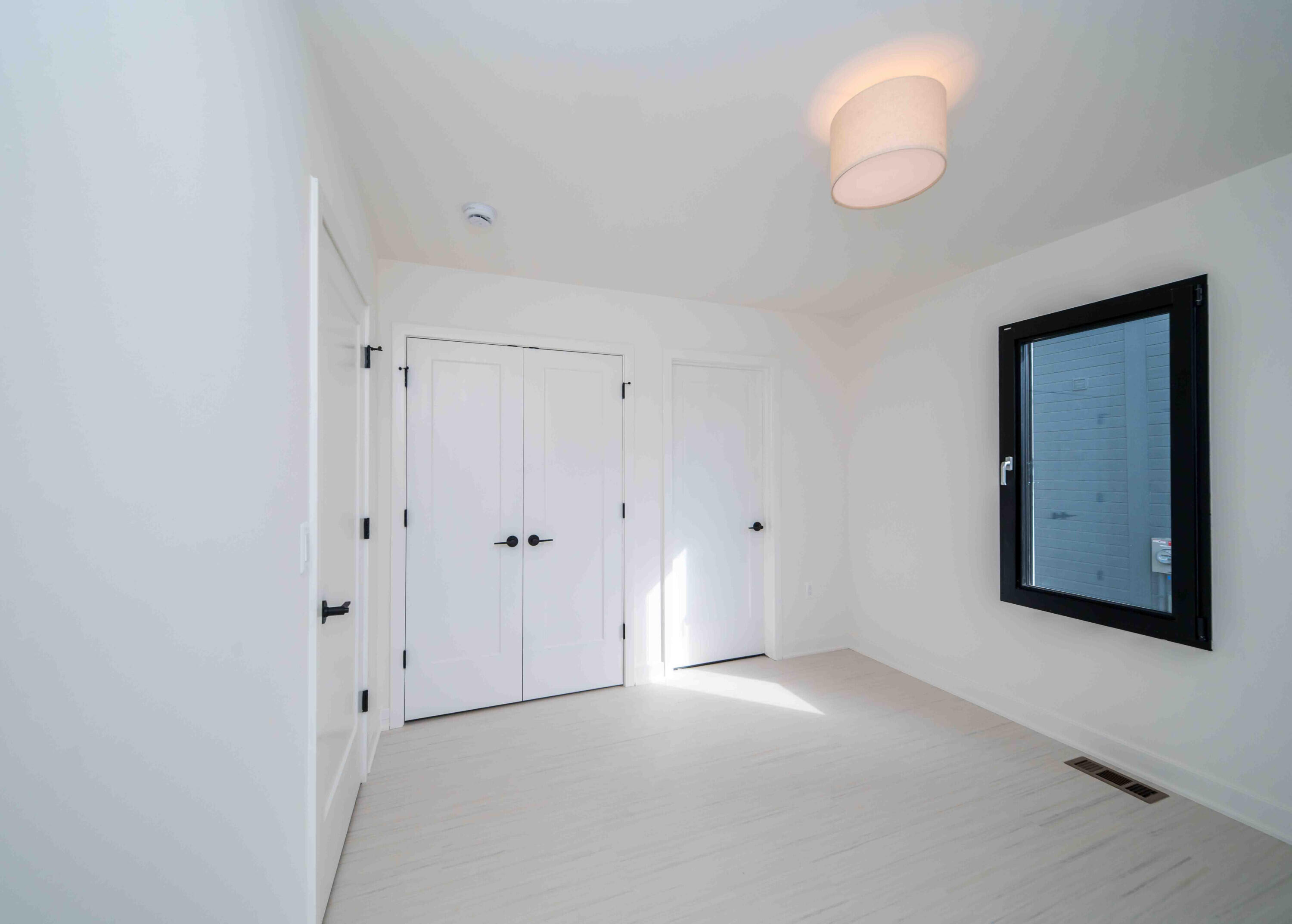 2325 Greenway Trail Property Photo 11