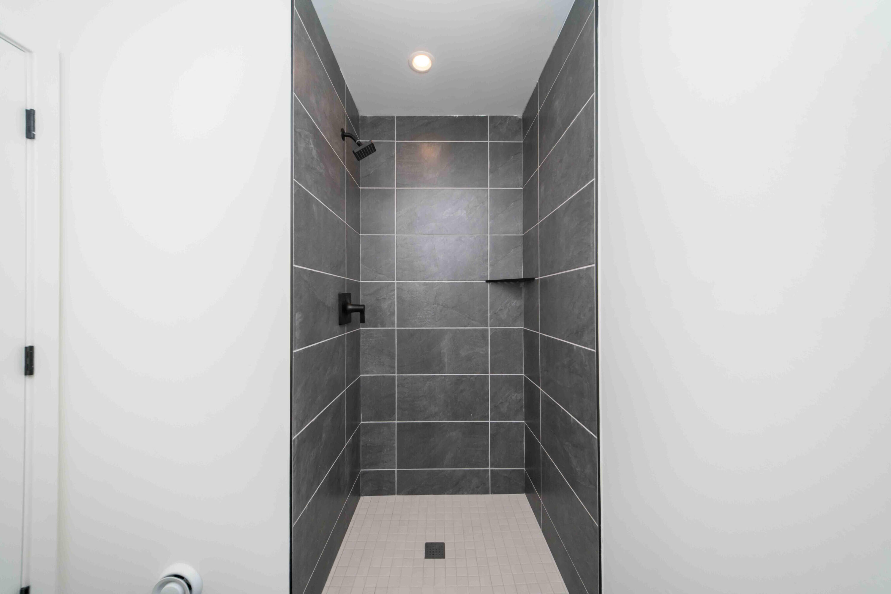 2325 Greenway Trail Property Photo 13