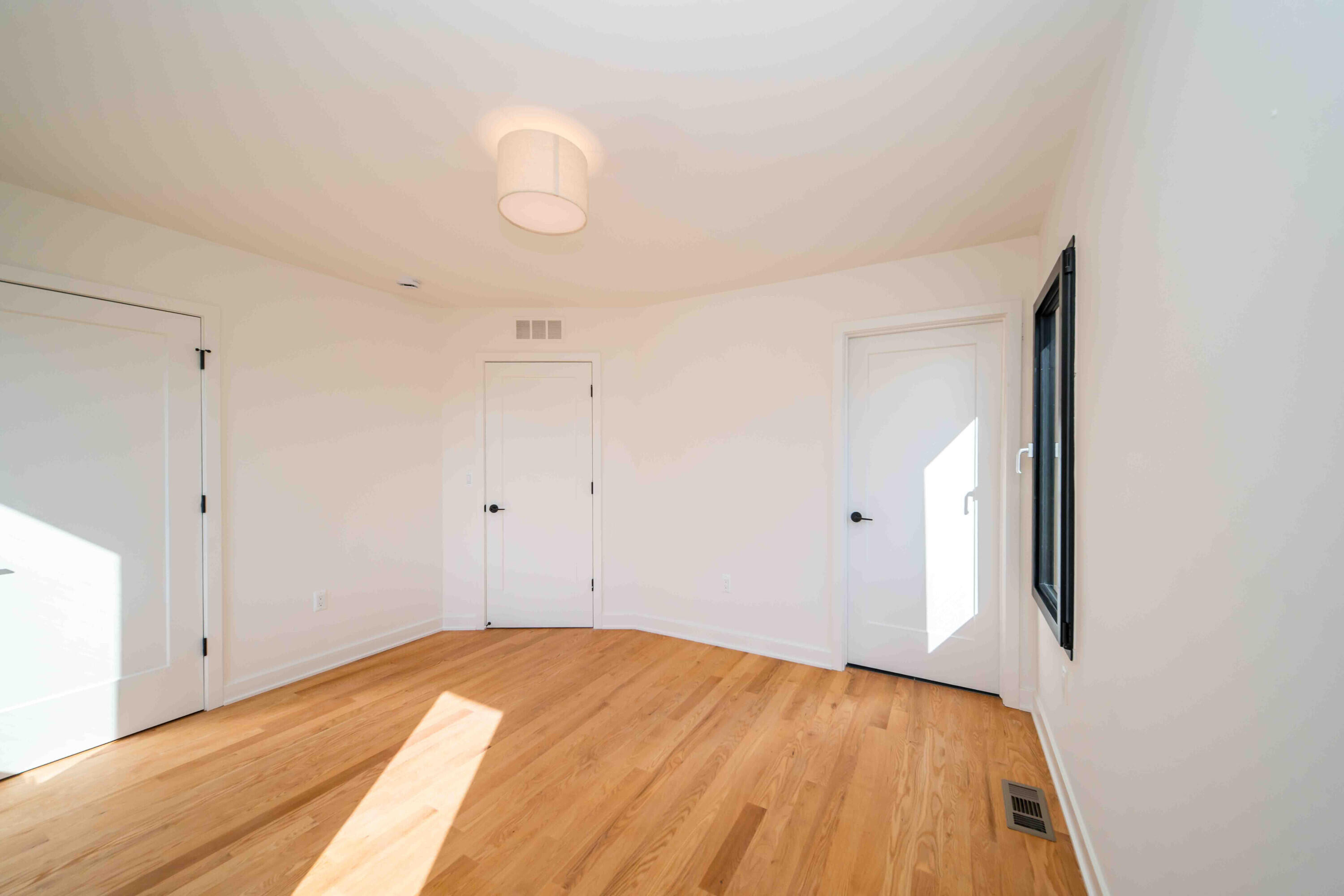 2325 Greenway Trail Property Photo 31