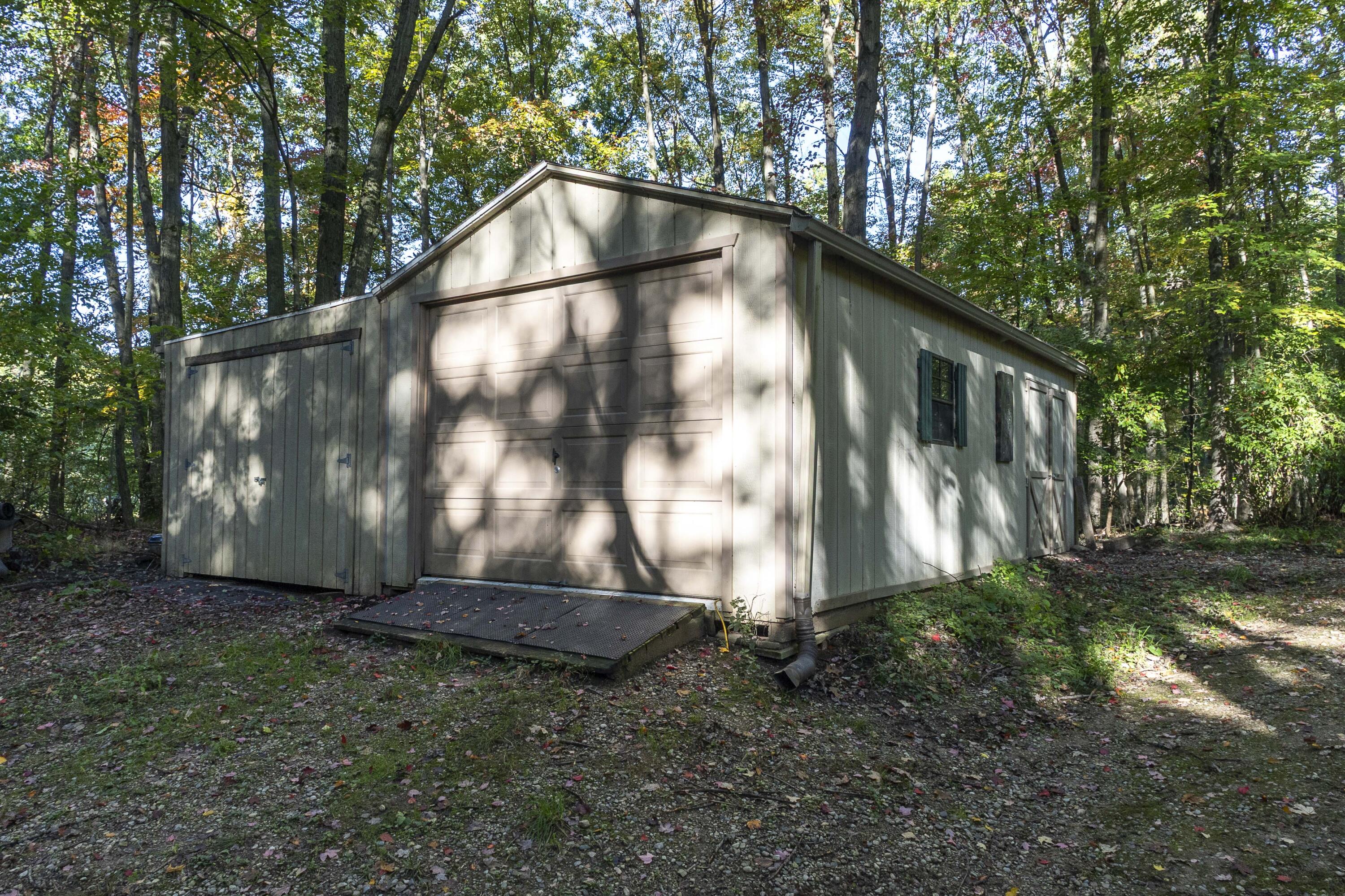 4825 Buttercup Lane Property Photo 102
