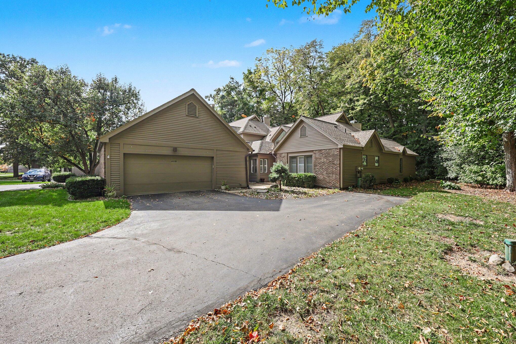 4635 Cottonwood Drive Property Photo 1