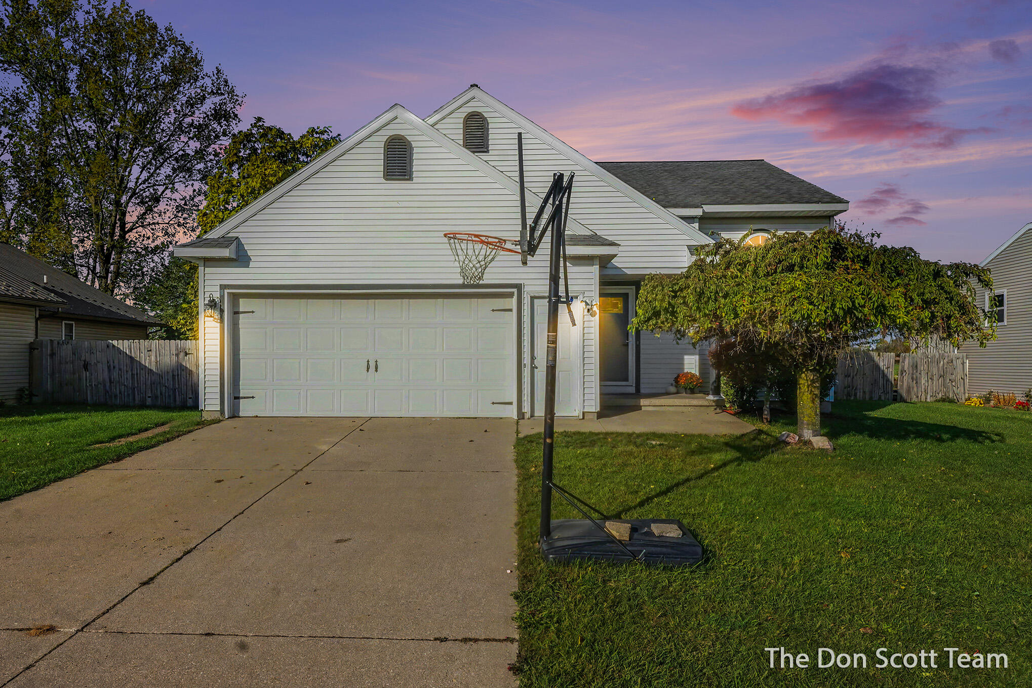 3639 Haymeadow Avenue Property Photo 1