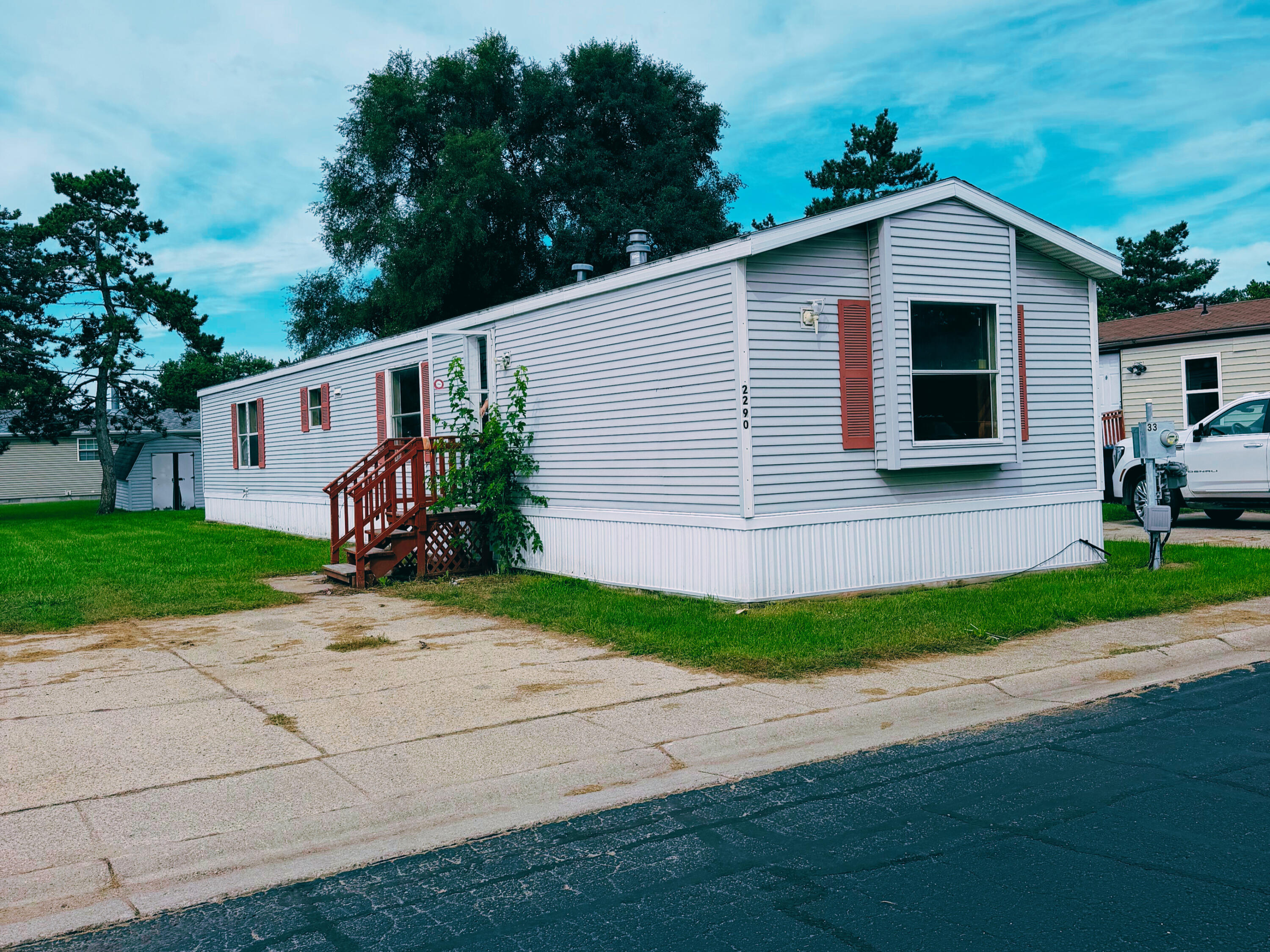 2290 Drive In Lane Property Photo 1