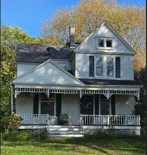 990 River Street Property Photo 1