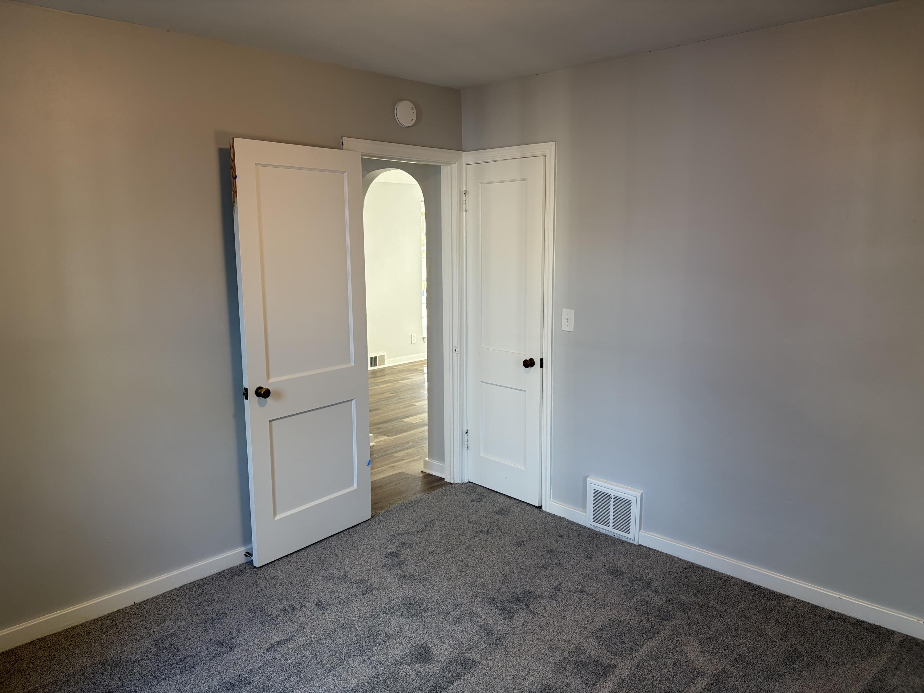 1111 Merritt Street Se Property Photo 20