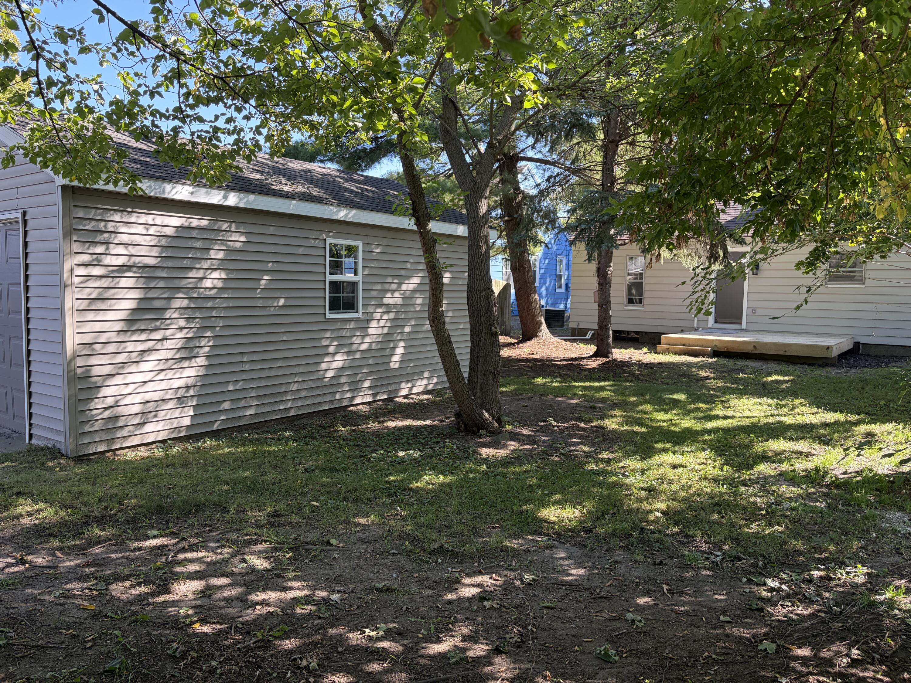 1111 Merritt Street Se Property Photo 30