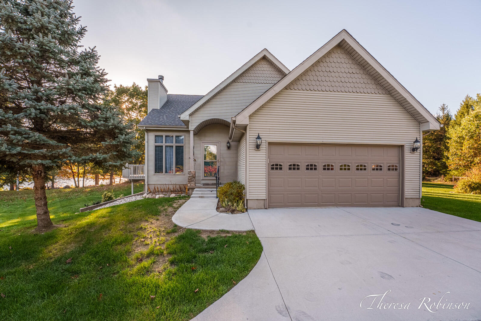 11475 Sandy Bottom Road Ne Property Photo 1