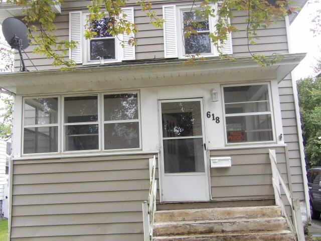 618 6th Street Property Photo 1