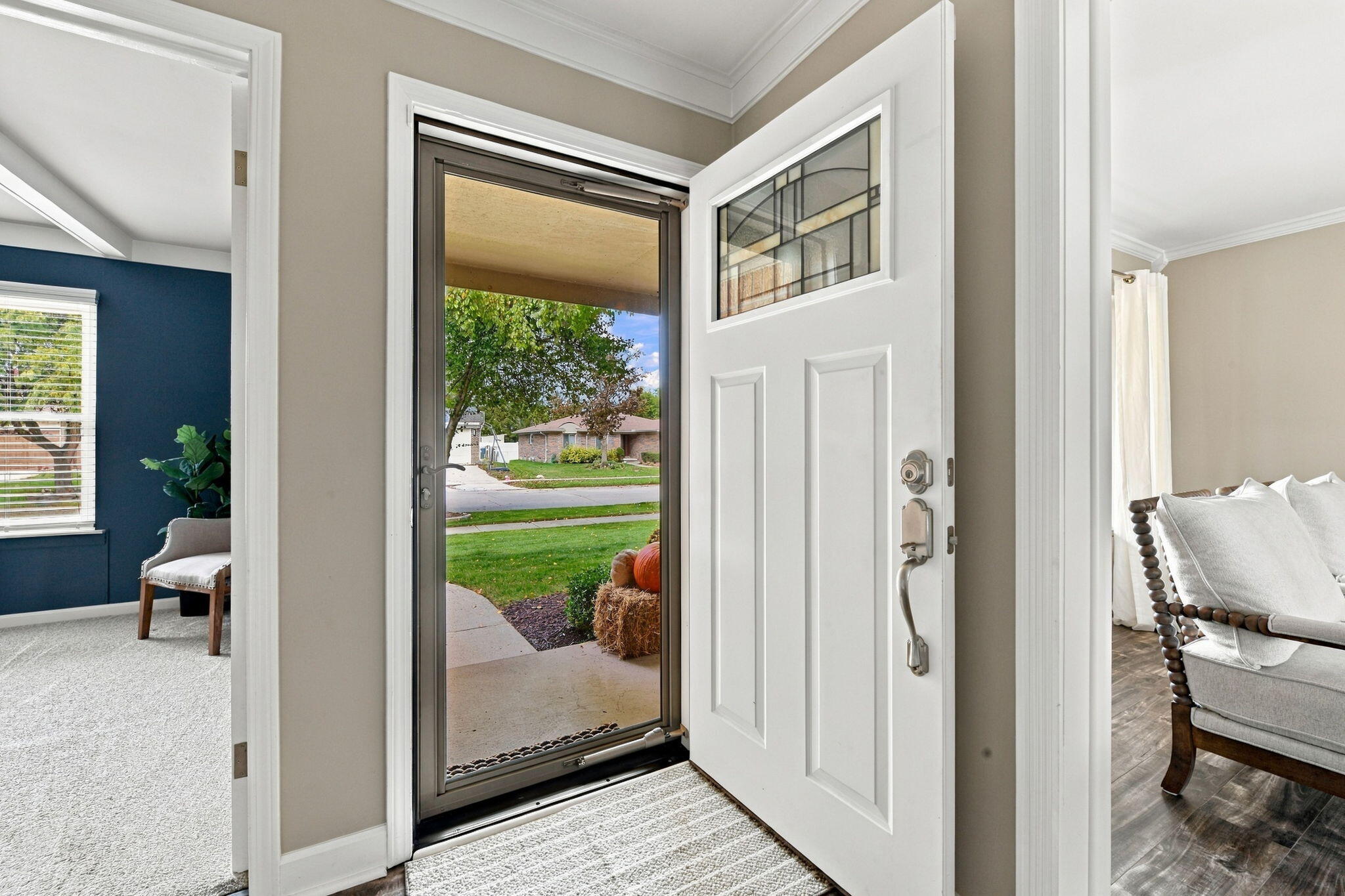 44223 Richmond Court Property Photo 4