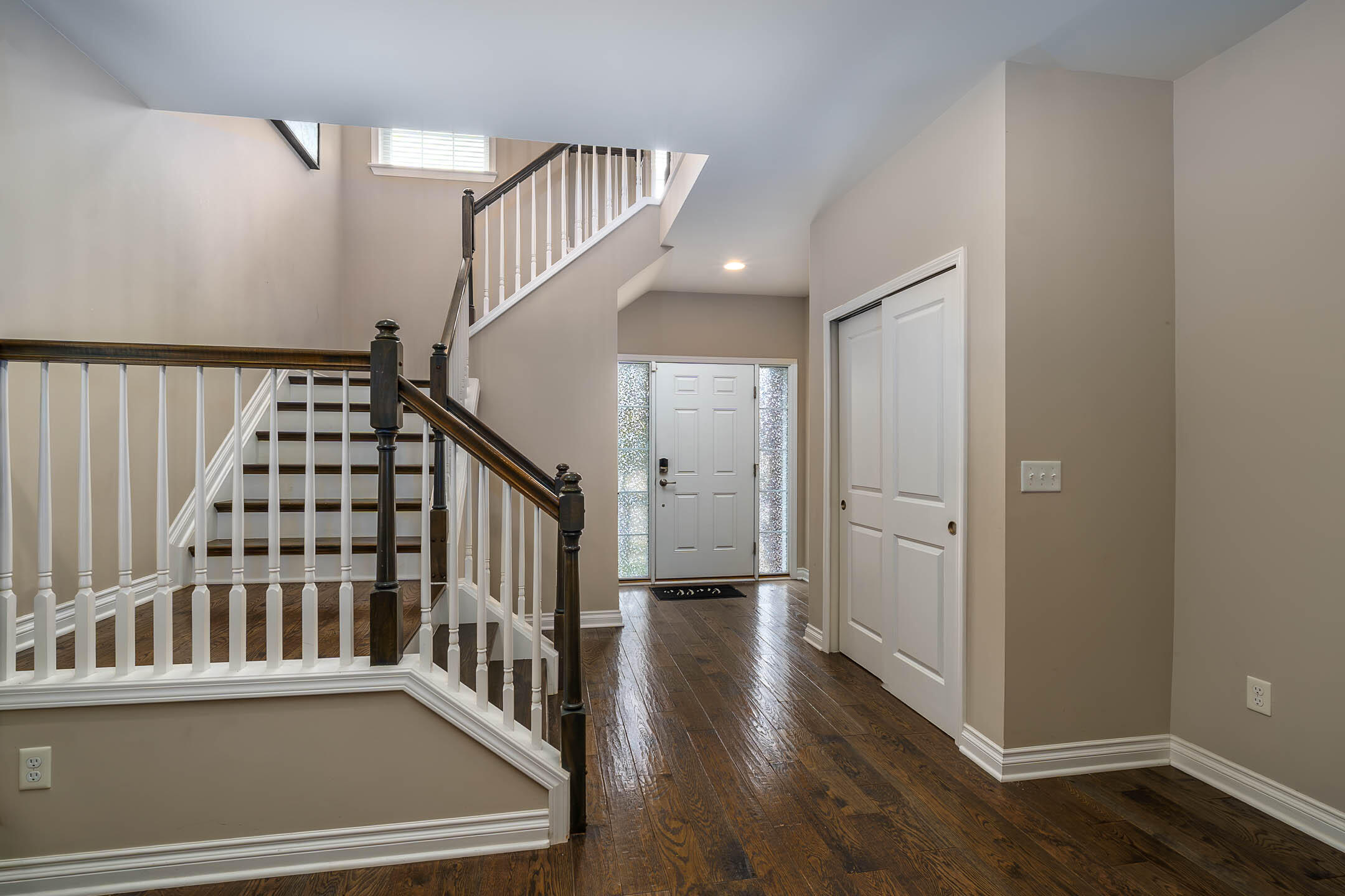 49474 Hartwick Drive Property Photo 3