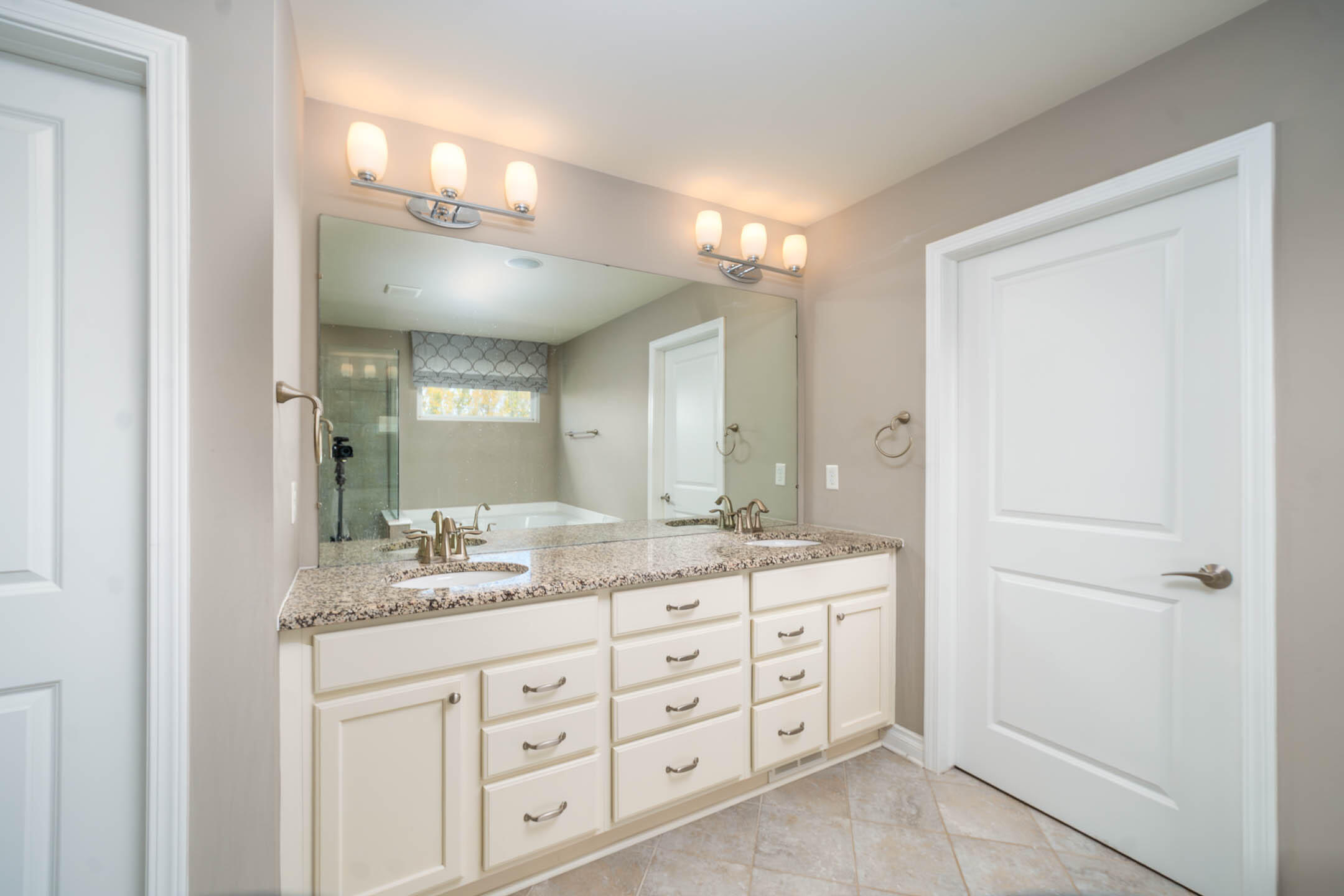 49474 Hartwick Drive Property Photo 24