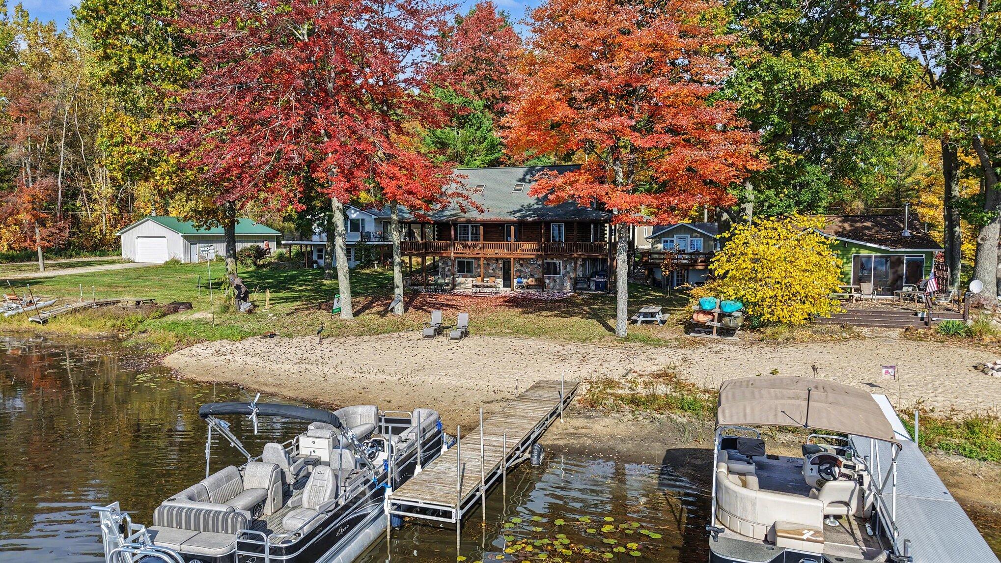 16211 Pretty Lake Drive Property Photo 1