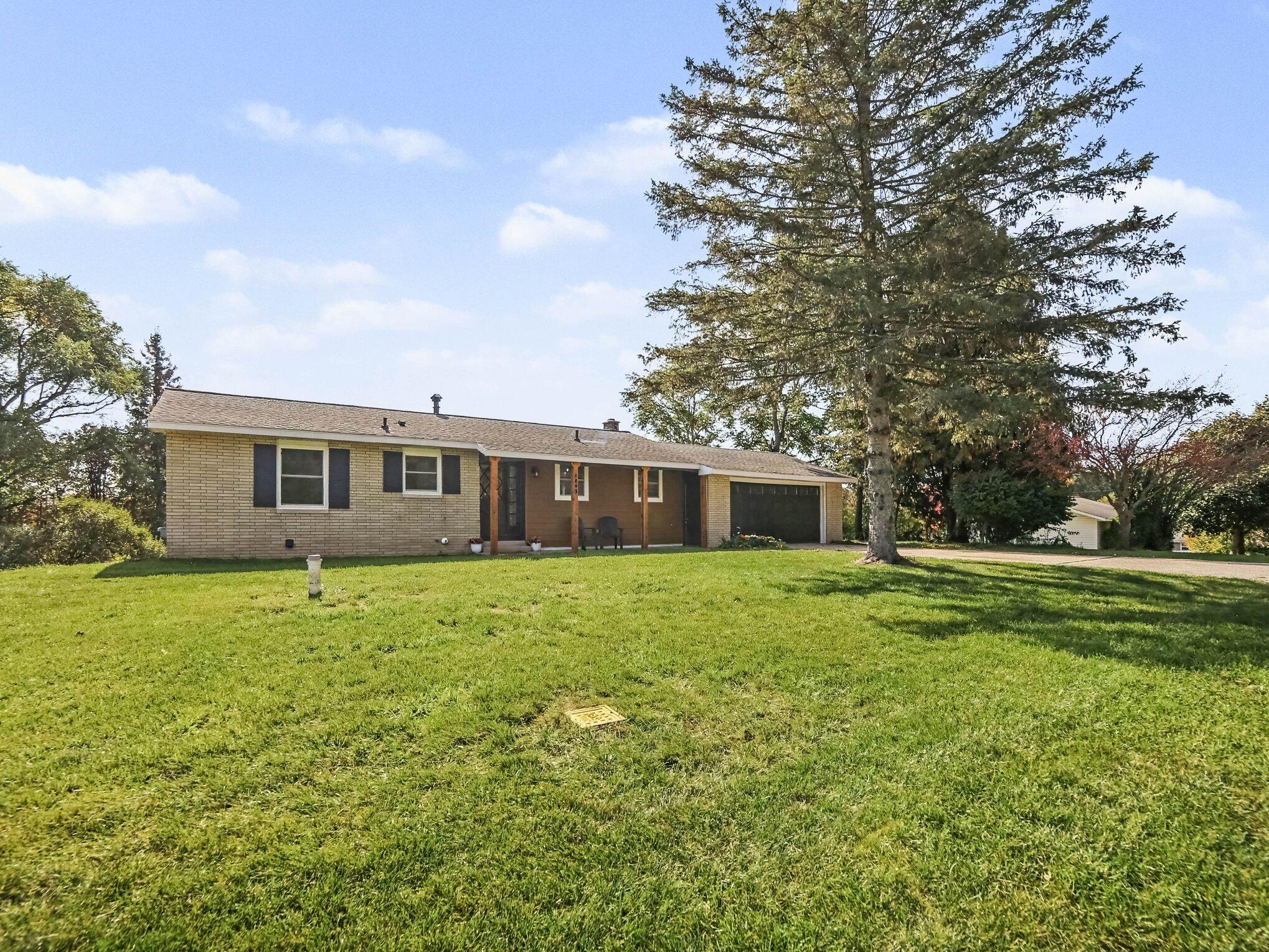1895 Wolting Avenue Property Photo 1