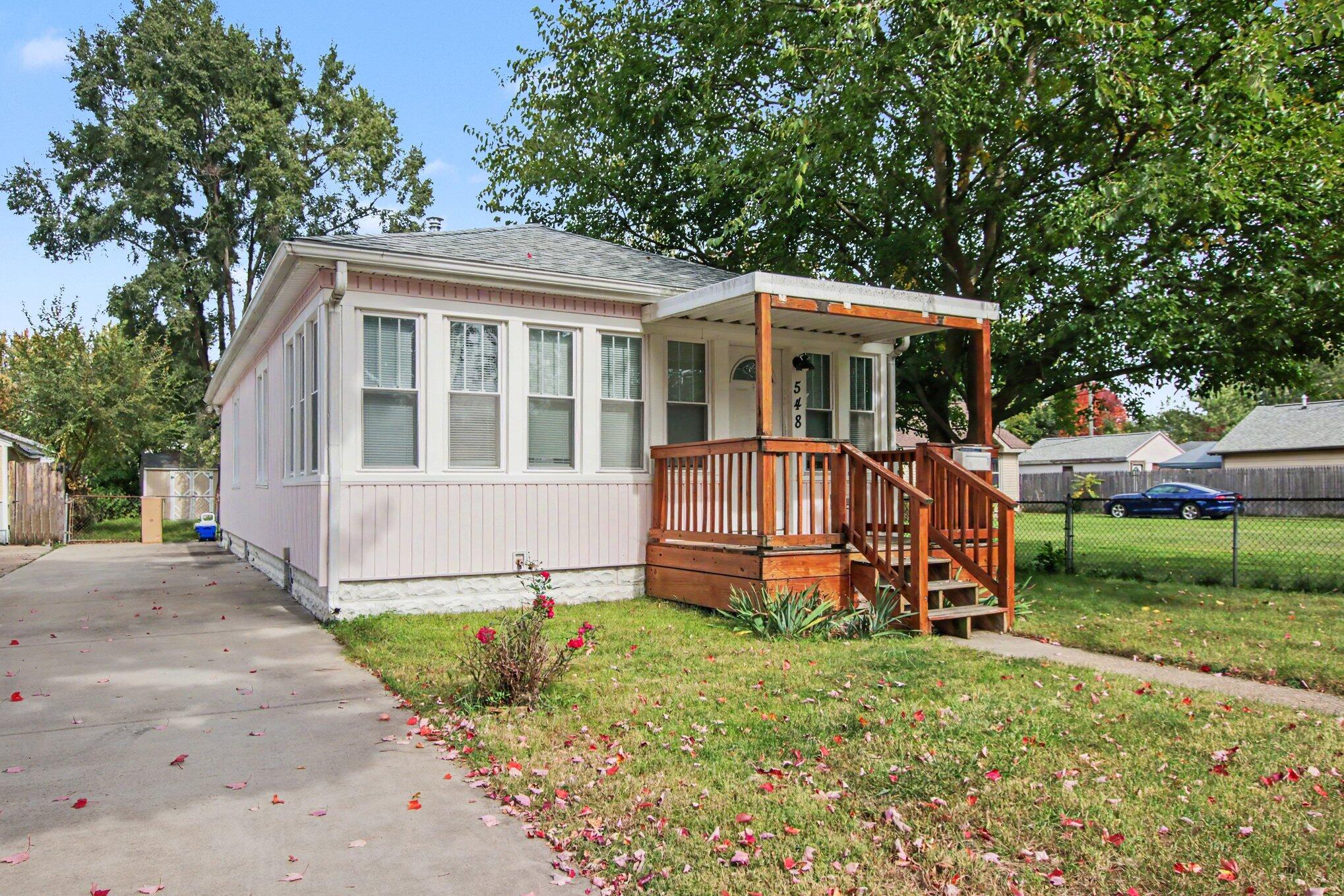 548 Surby Avenue Property Photo 1
