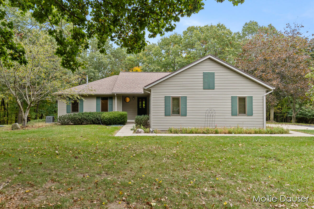 3651 5 Mile Road Ne Property Photo 1