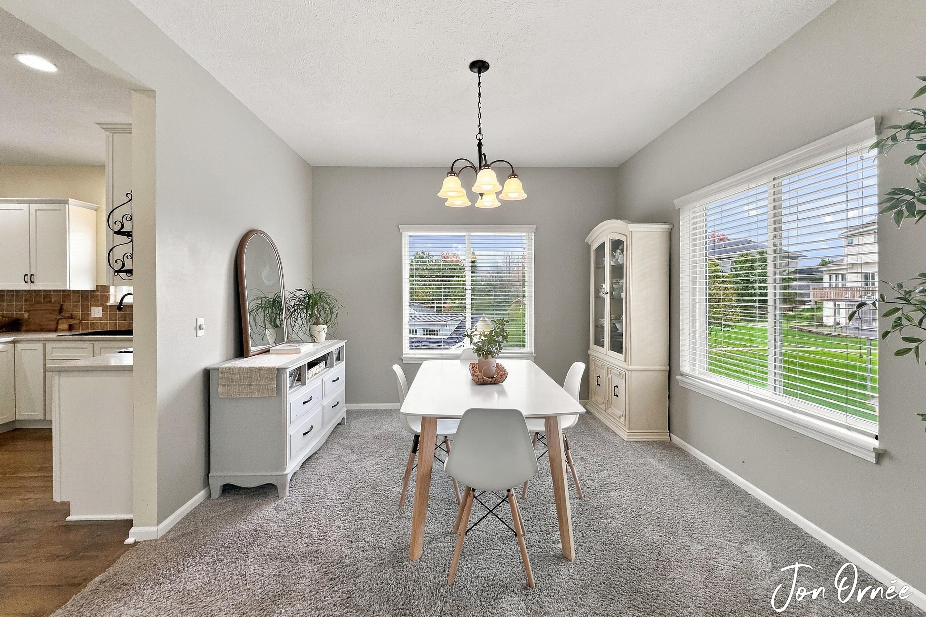 8621 Sun Park Drive Property Photo 11