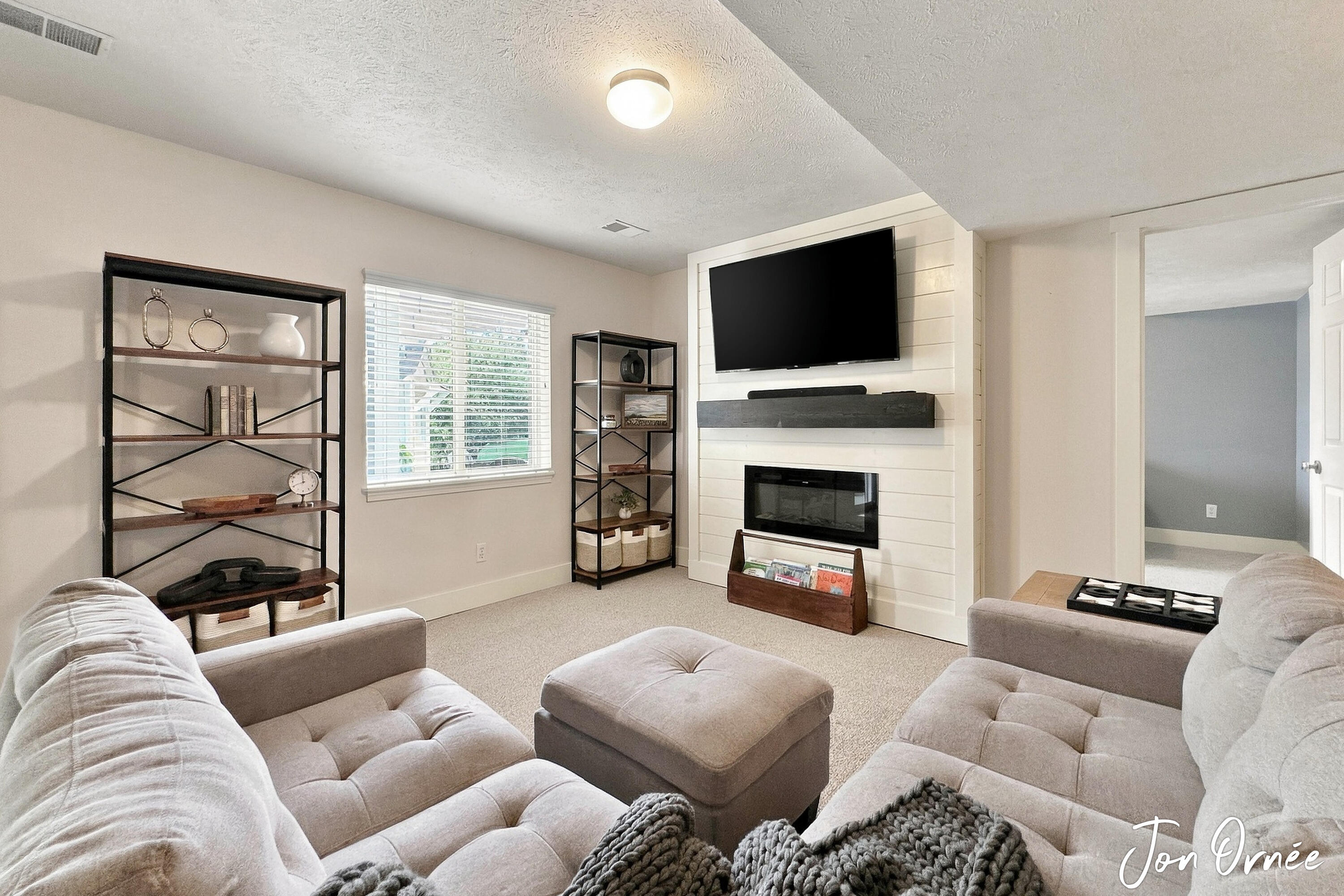 8621 Sun Park Drive Property Photo 39